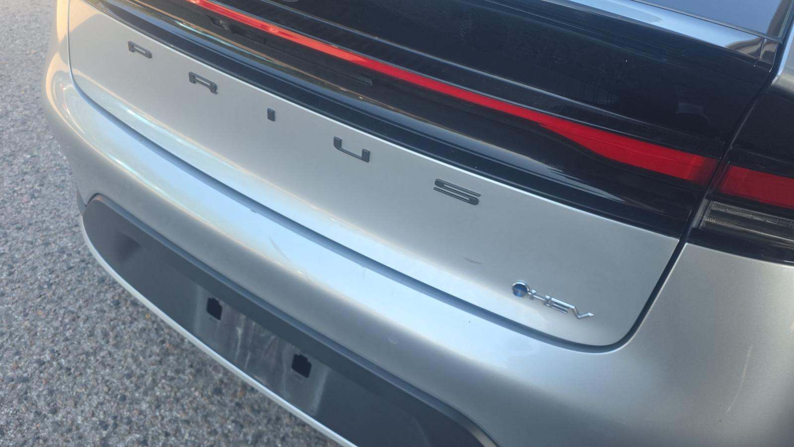 2023 Toyota Prius LE FWD