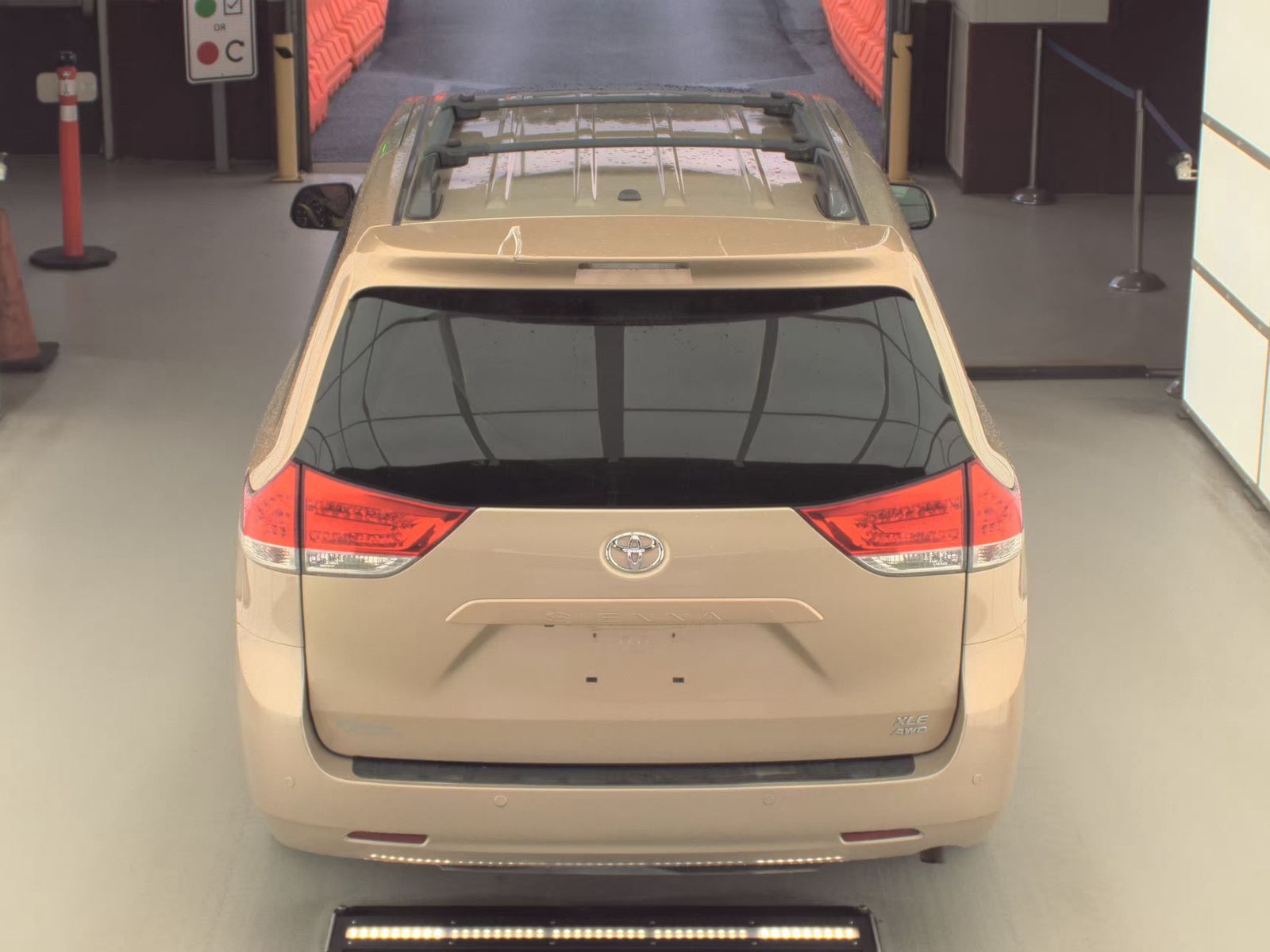 2013 Toyota Sienna XLE AWD