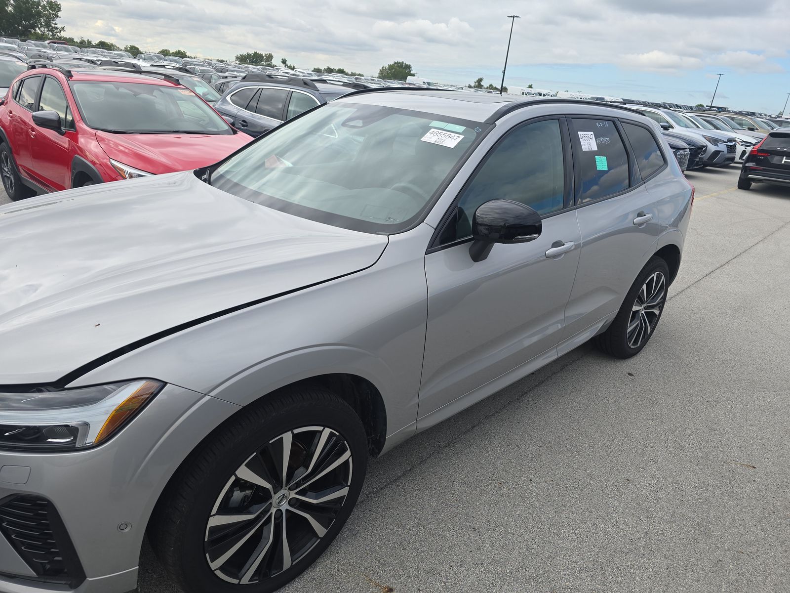 2025 Volvo XC60 B5 Plus AWD