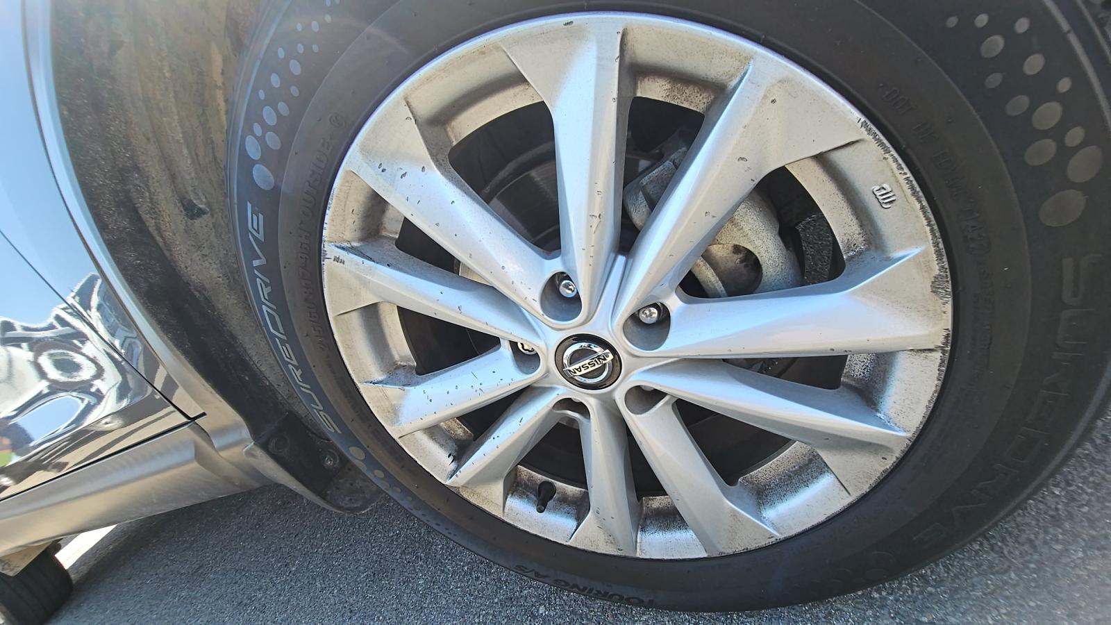 2019 Nissan Rogue Sport SV FWD