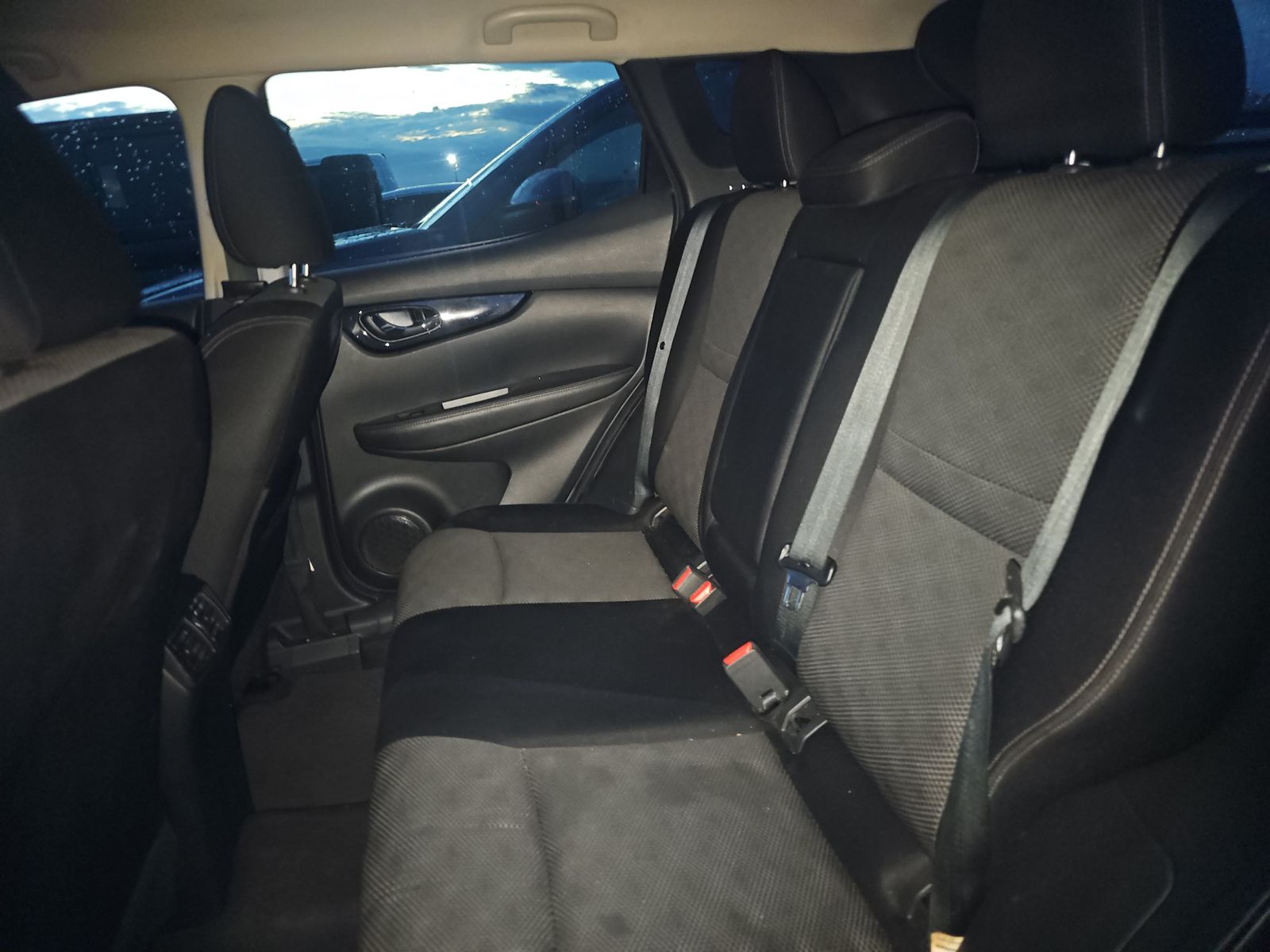 2019 Nissan Rogue Sport SV FWD