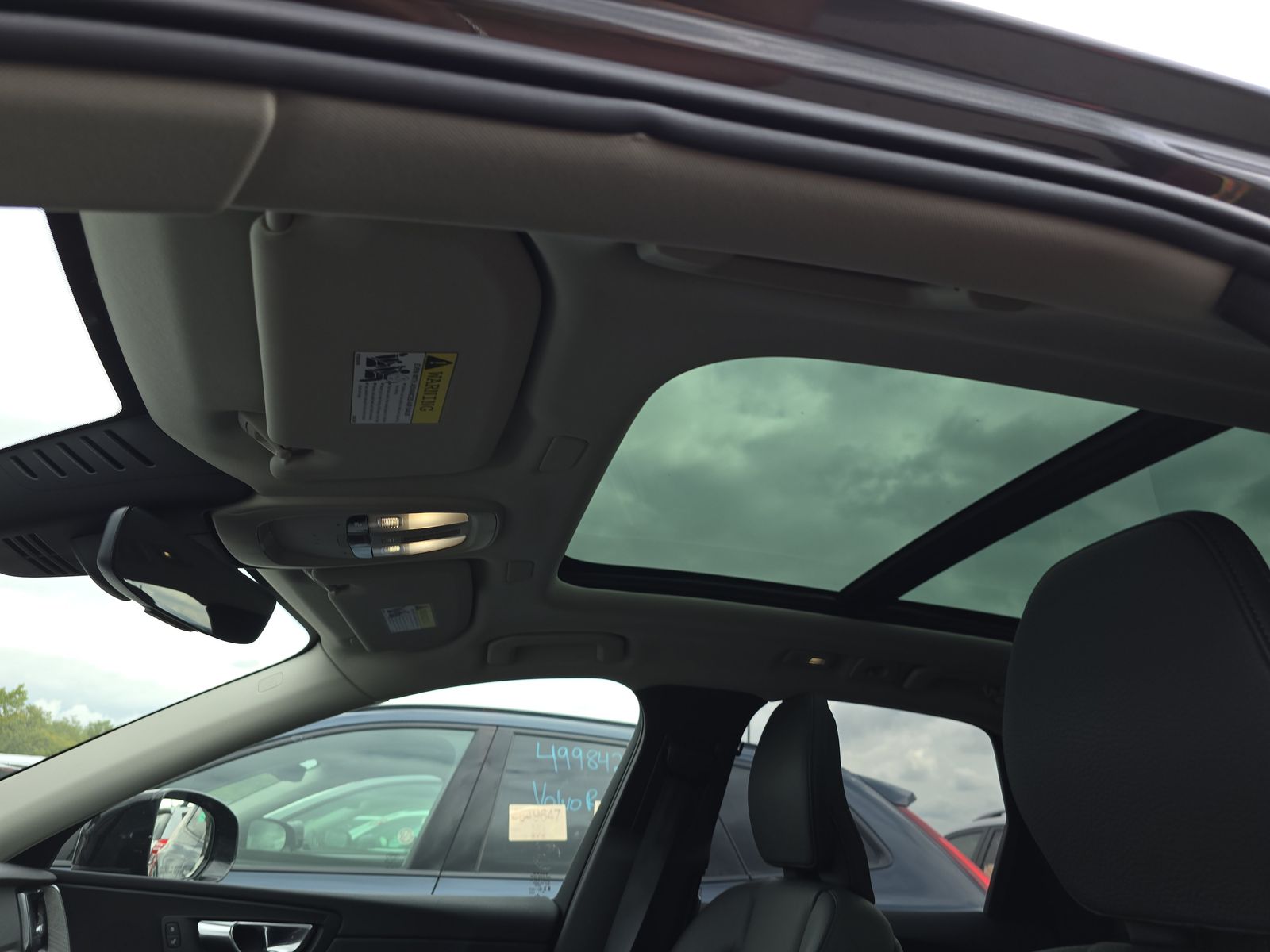 2025 Volvo XC60 B5 Plus AWD