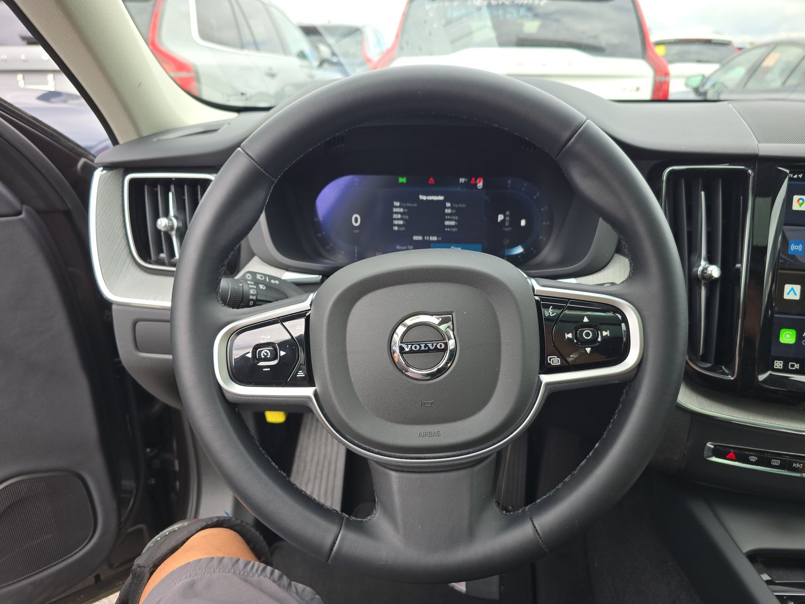 2025 Volvo XC60 B5 Plus AWD