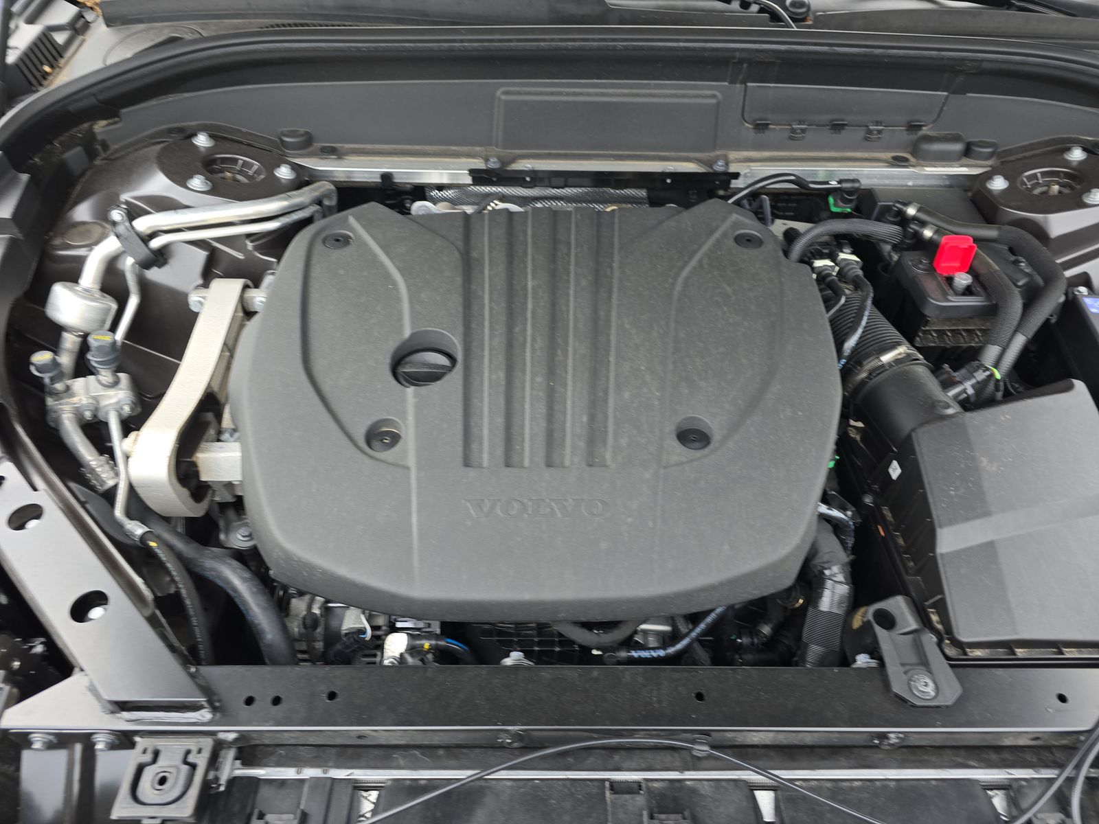 2025 Volvo XC60 B5 Plus AWD