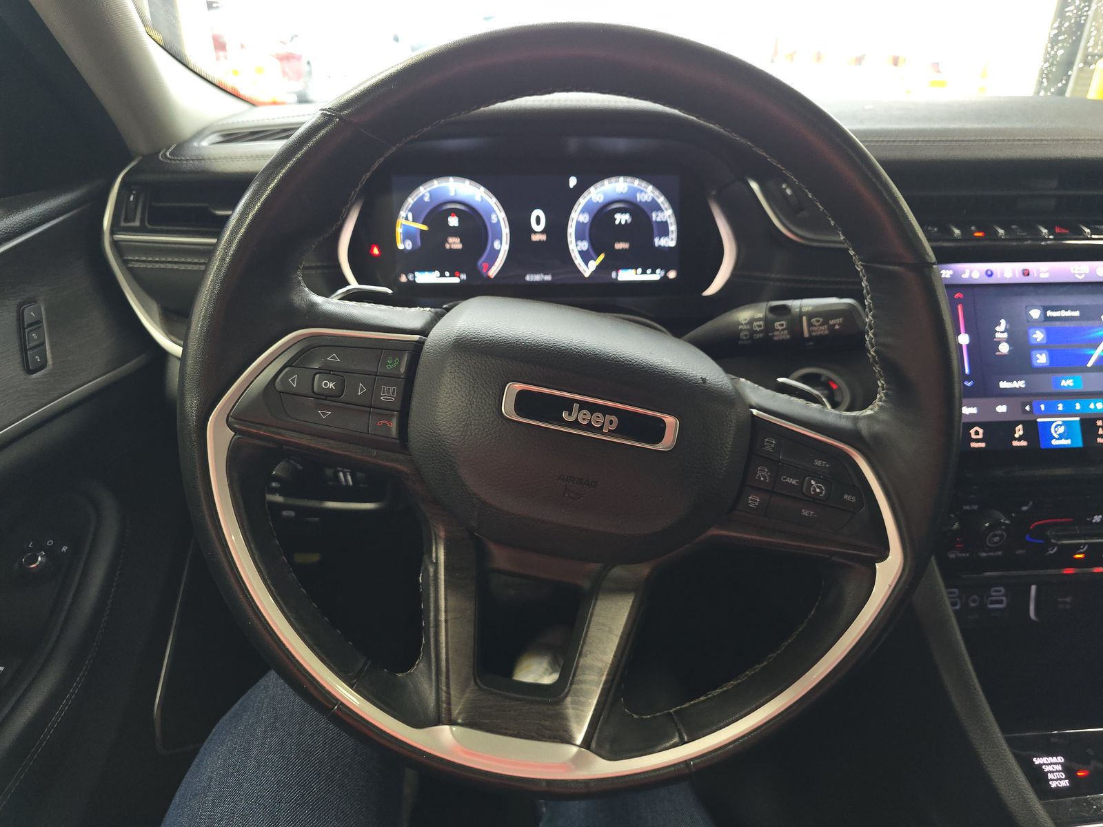 2022 Jeep Grand Cherokee Limited AWD