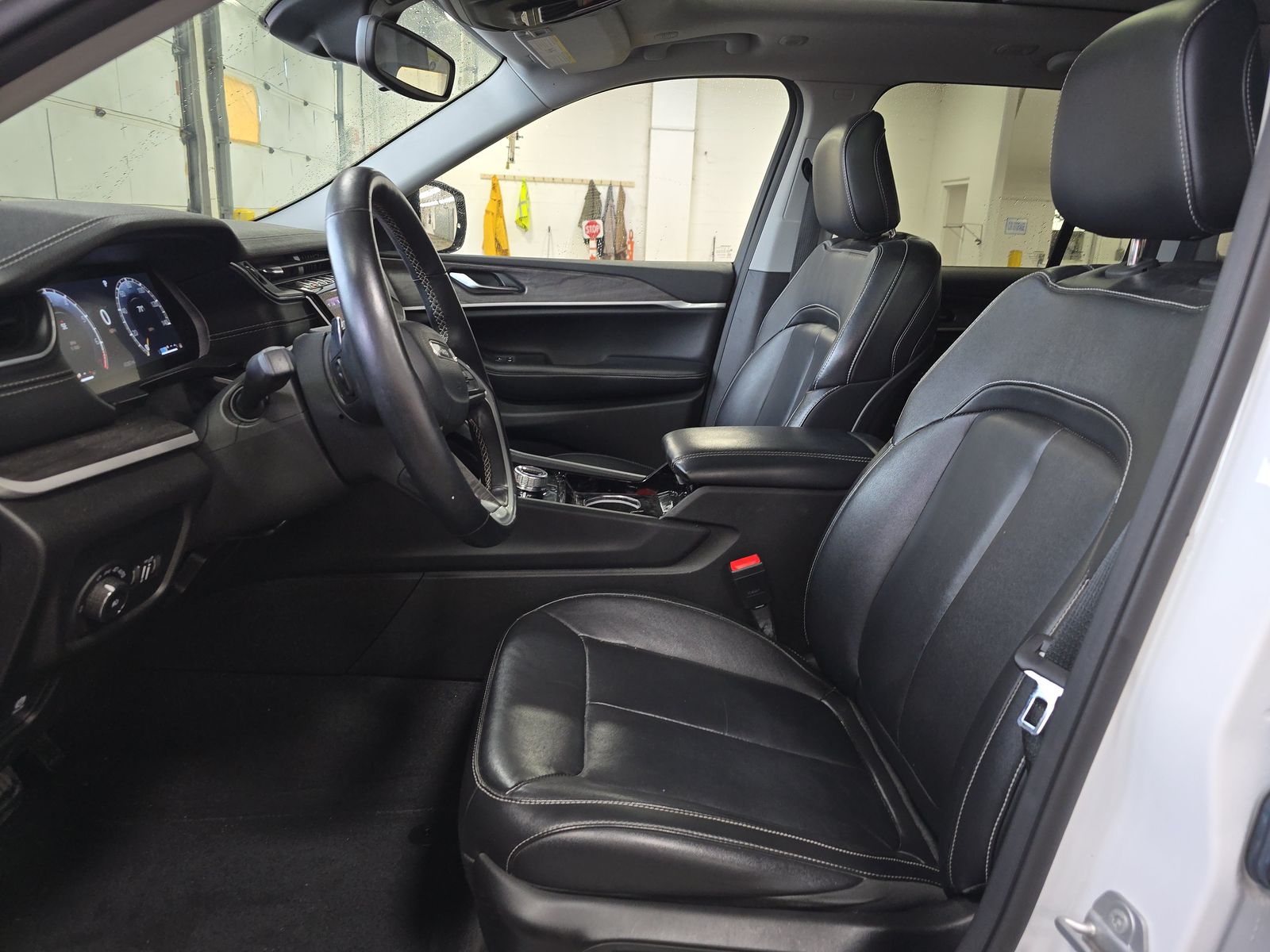 2022 Jeep Grand Cherokee Limited AWD