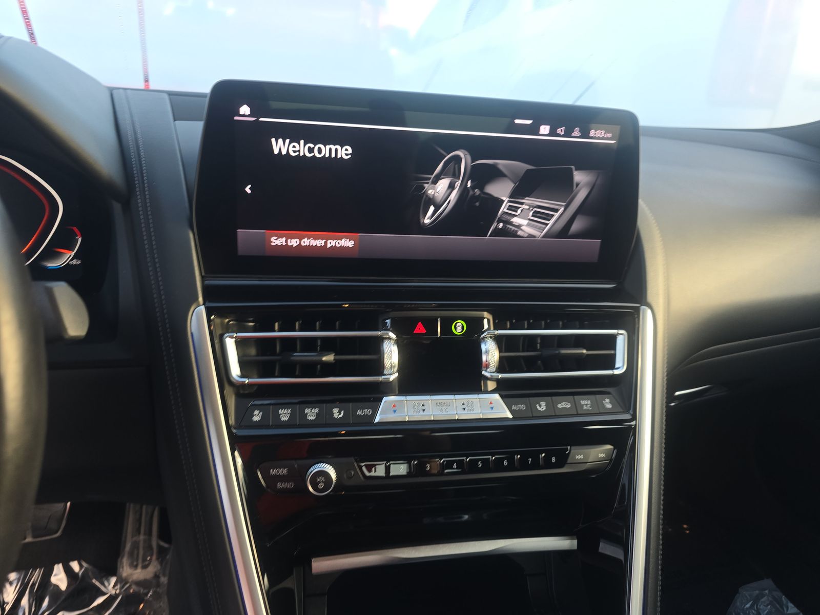 2024 BMW 8 Series 840i RWD