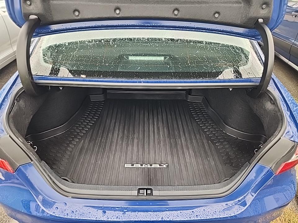 2023 Toyota Camry XLE FWD