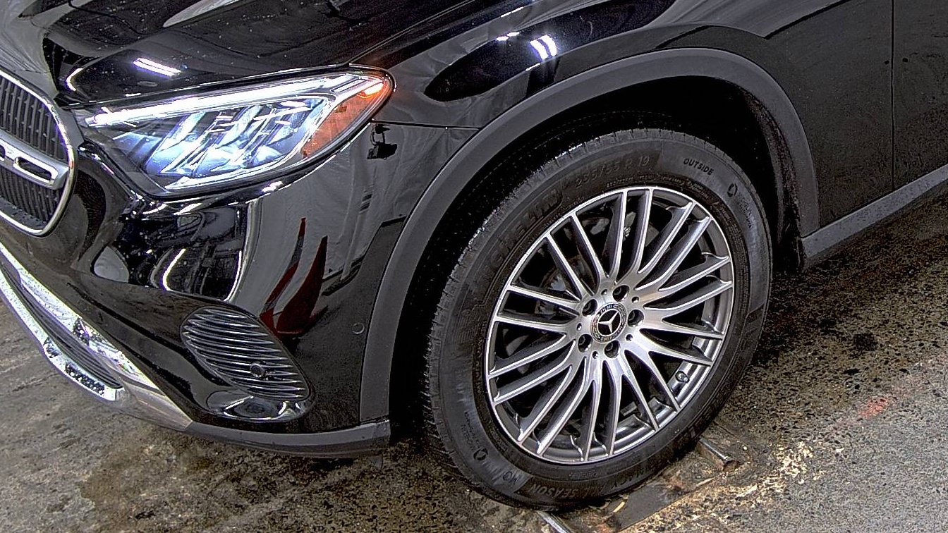 2024 Mercedes-Benz GLC GLC 300 AWD