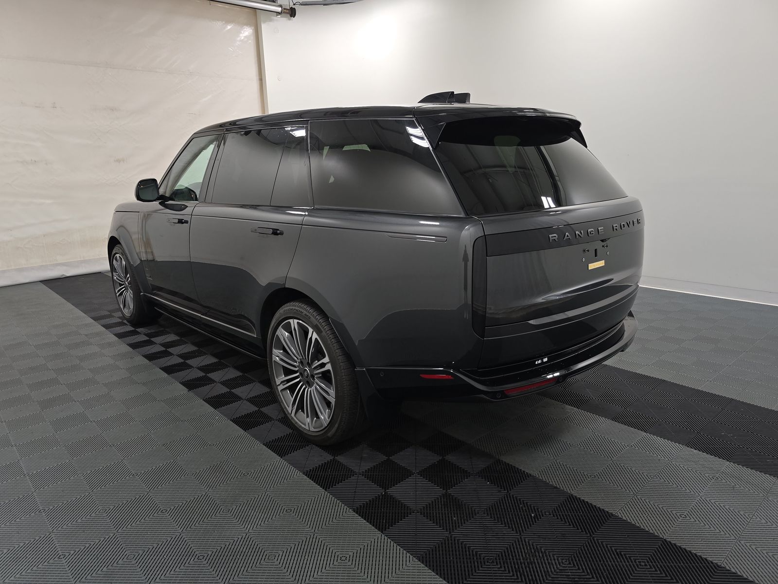 2025 Land Rover Range Rover Autobiography LWB AWD