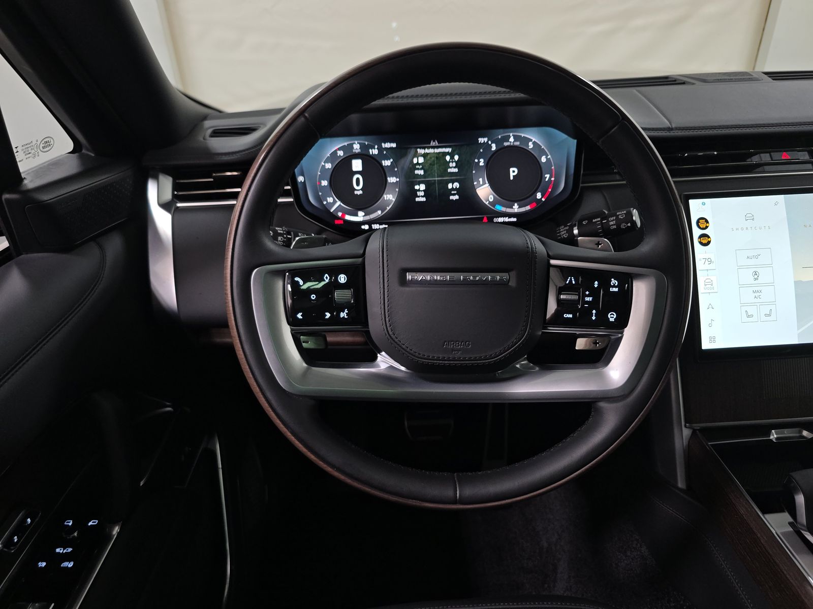 2025 Land Rover Range Rover Autobiography LWB AWD