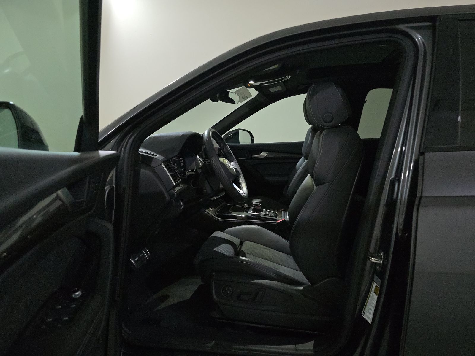 2022 Audi SQ5 Premium Plus AWD