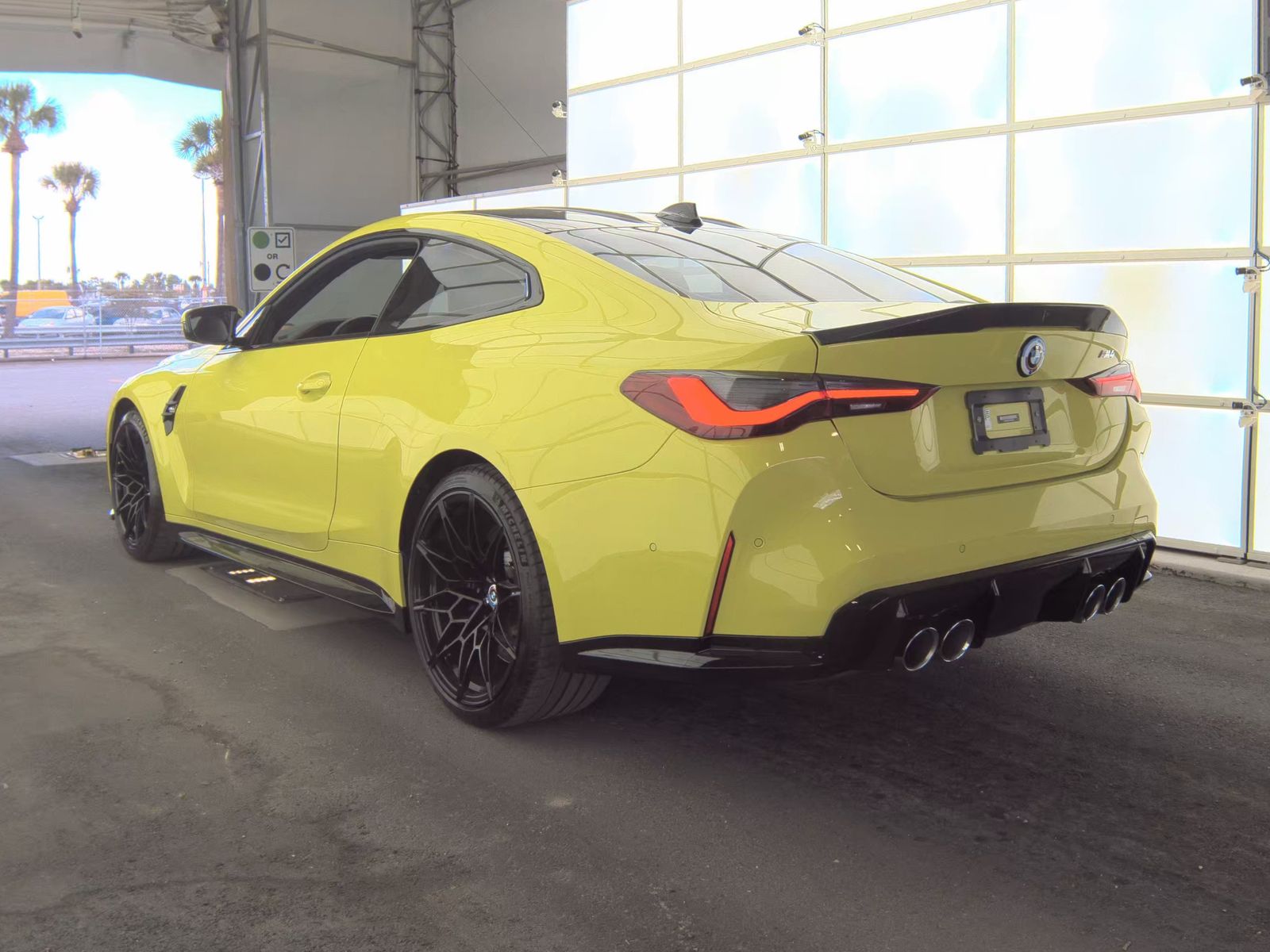 2023 BMW M4 Base RWD
