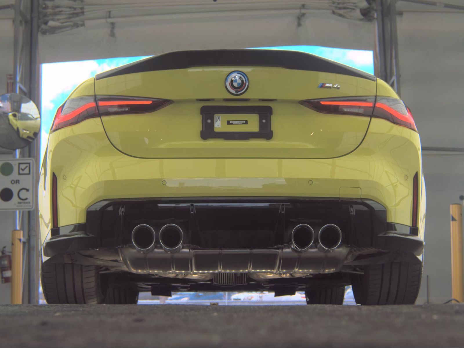 2023 BMW M4 Base RWD