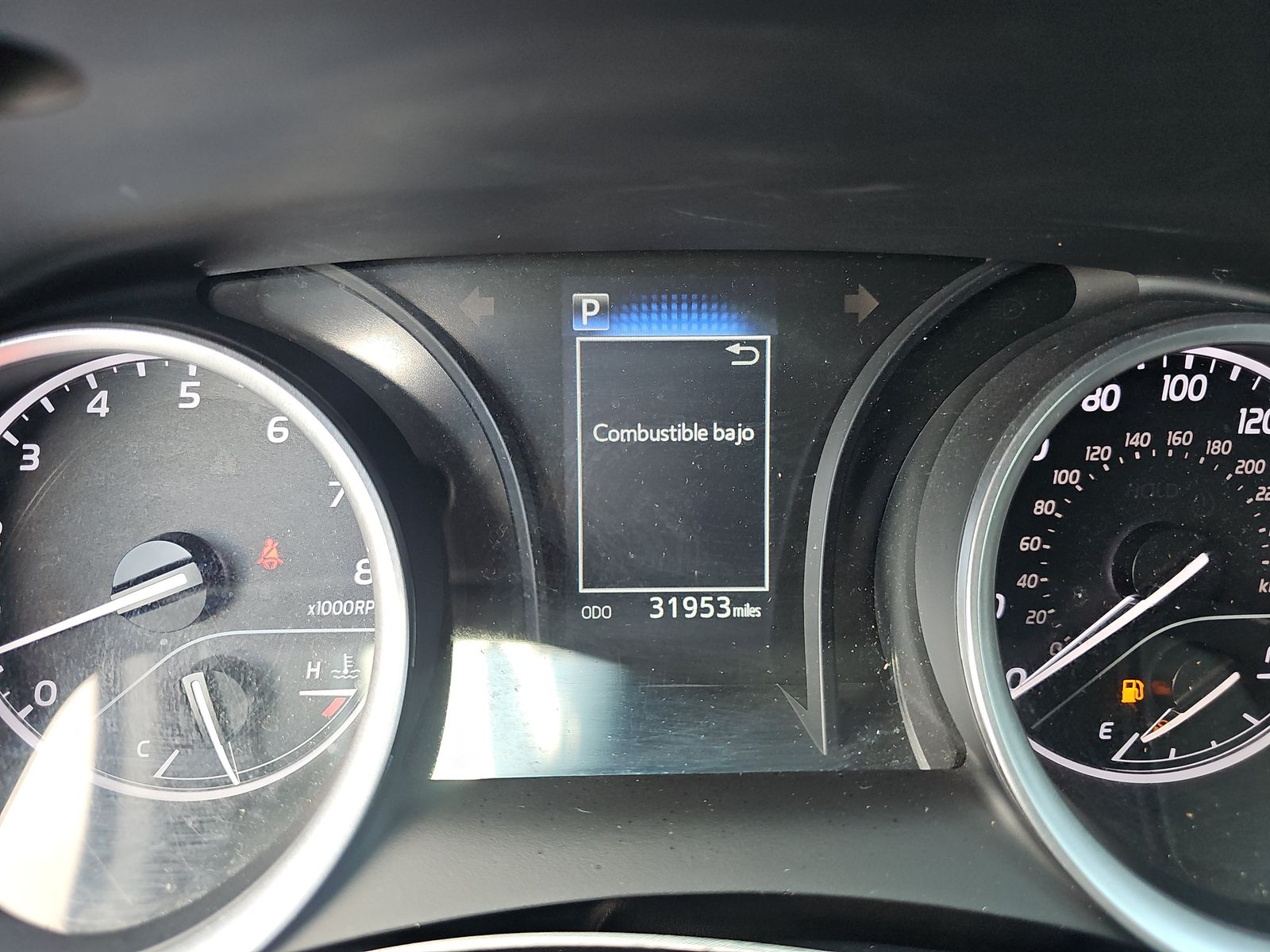 2024 Toyota Camry LE FWD