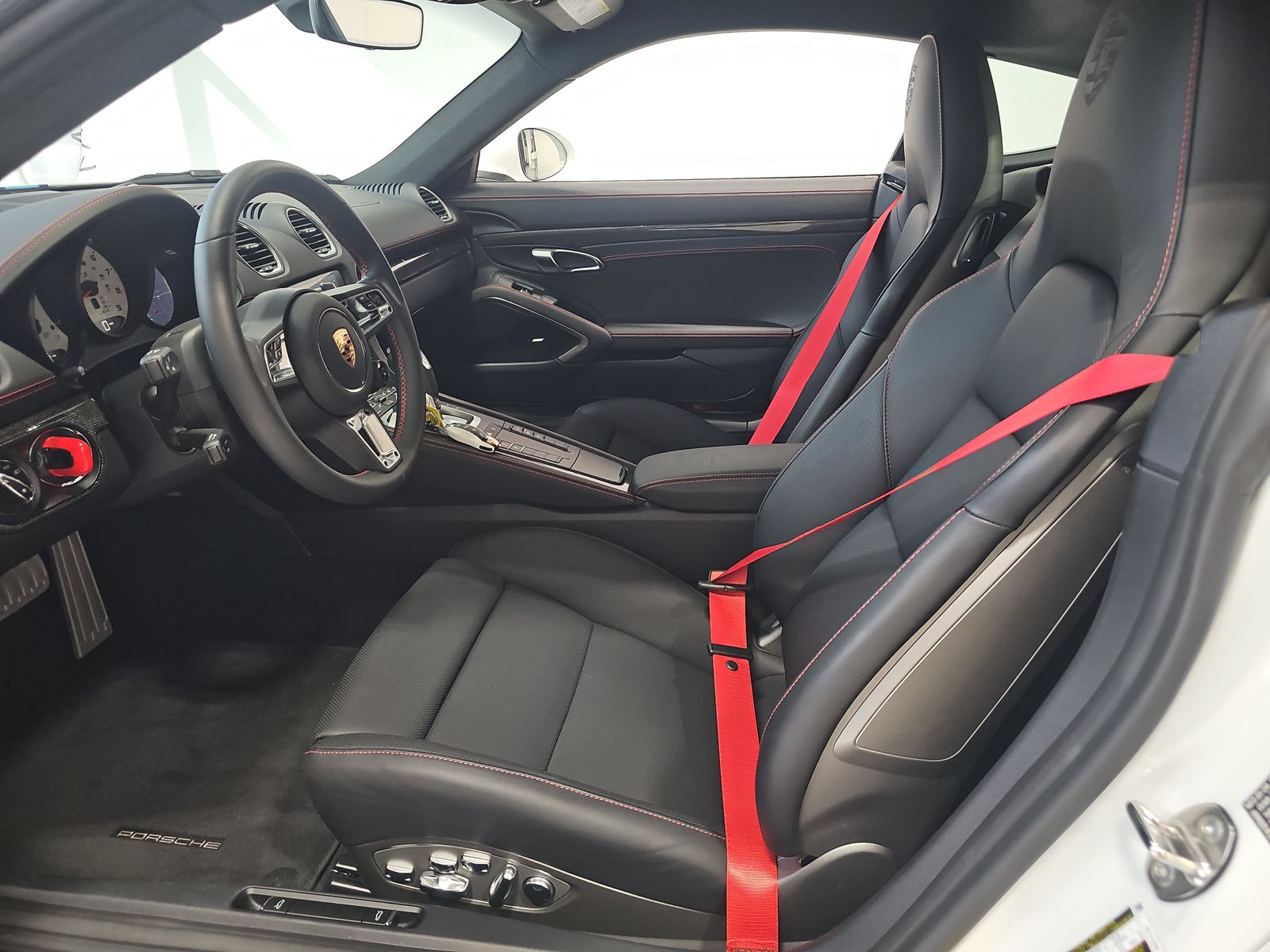 2024 Porsche 718 Cayman GTS 4.0 RWD