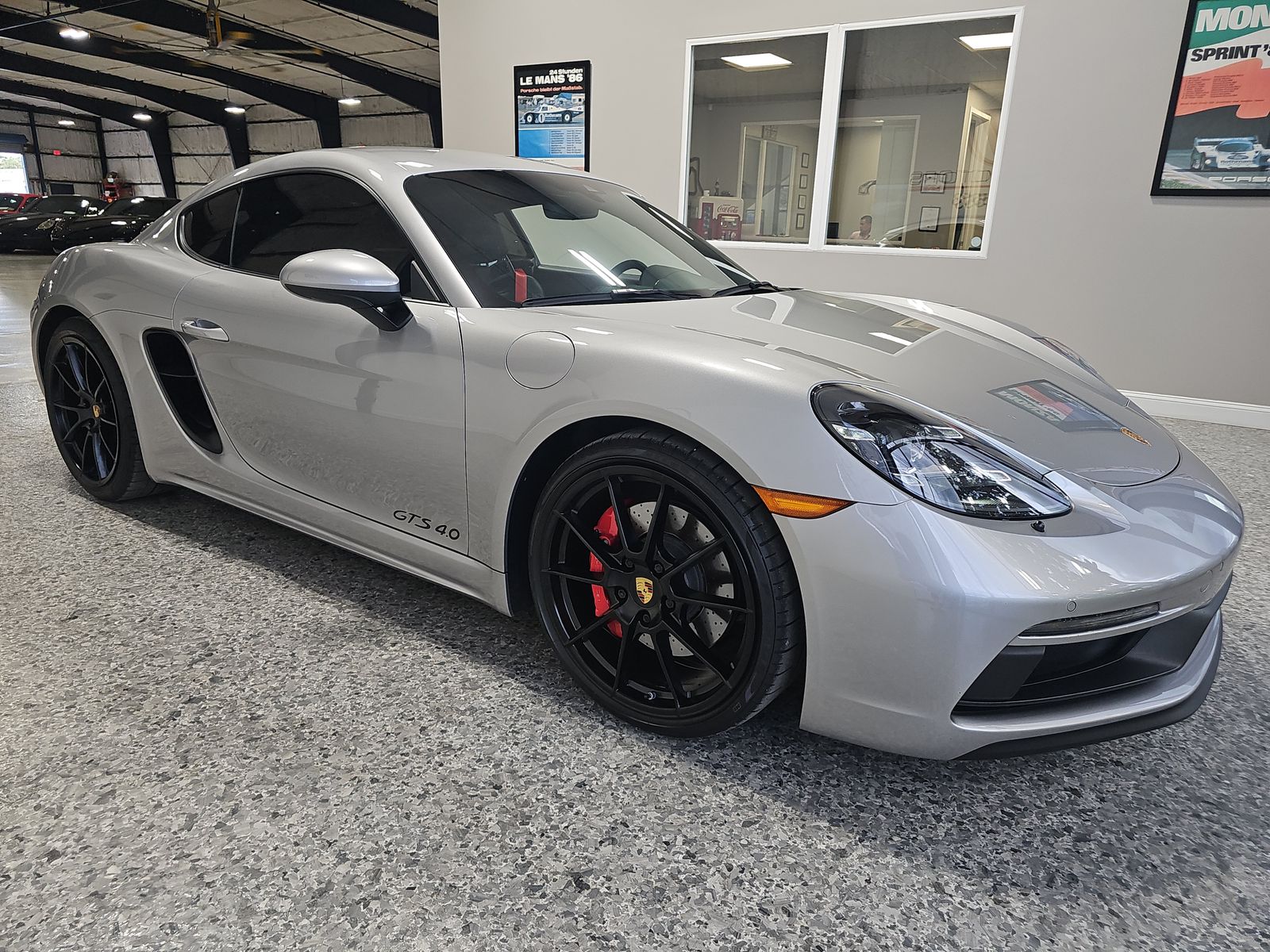 2022 Porsche 718 Cayman GTS 4.0 RWD
