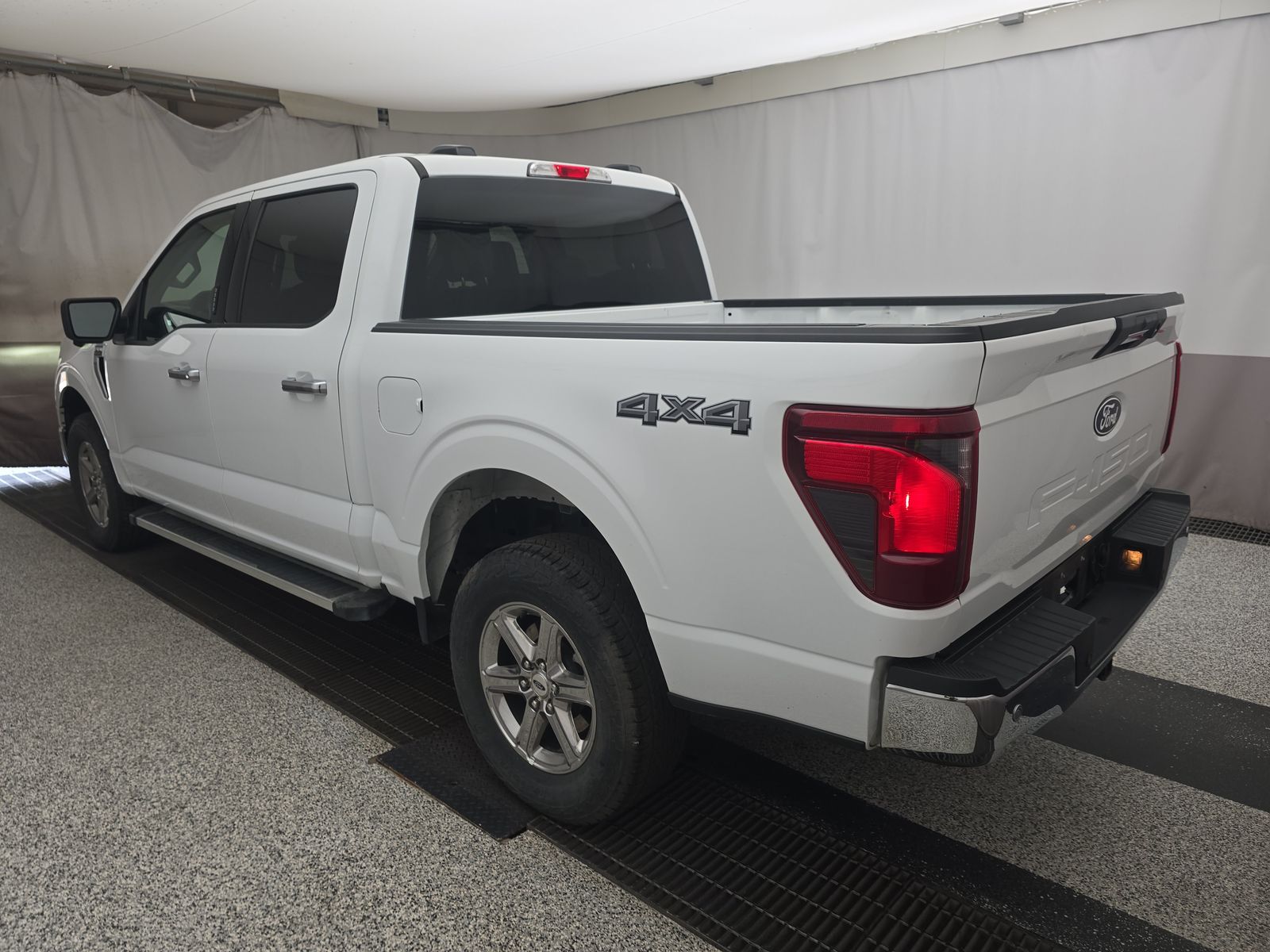 2024 Ford F-150 XLT AWD