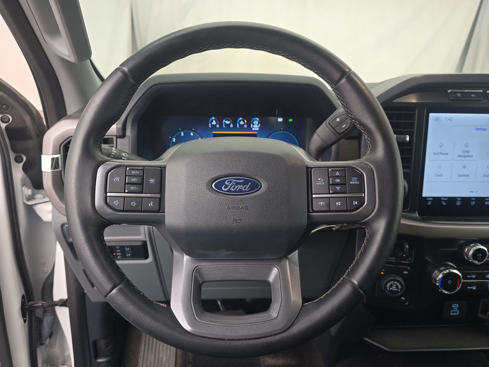 2024 Ford F-150 XLT AWD