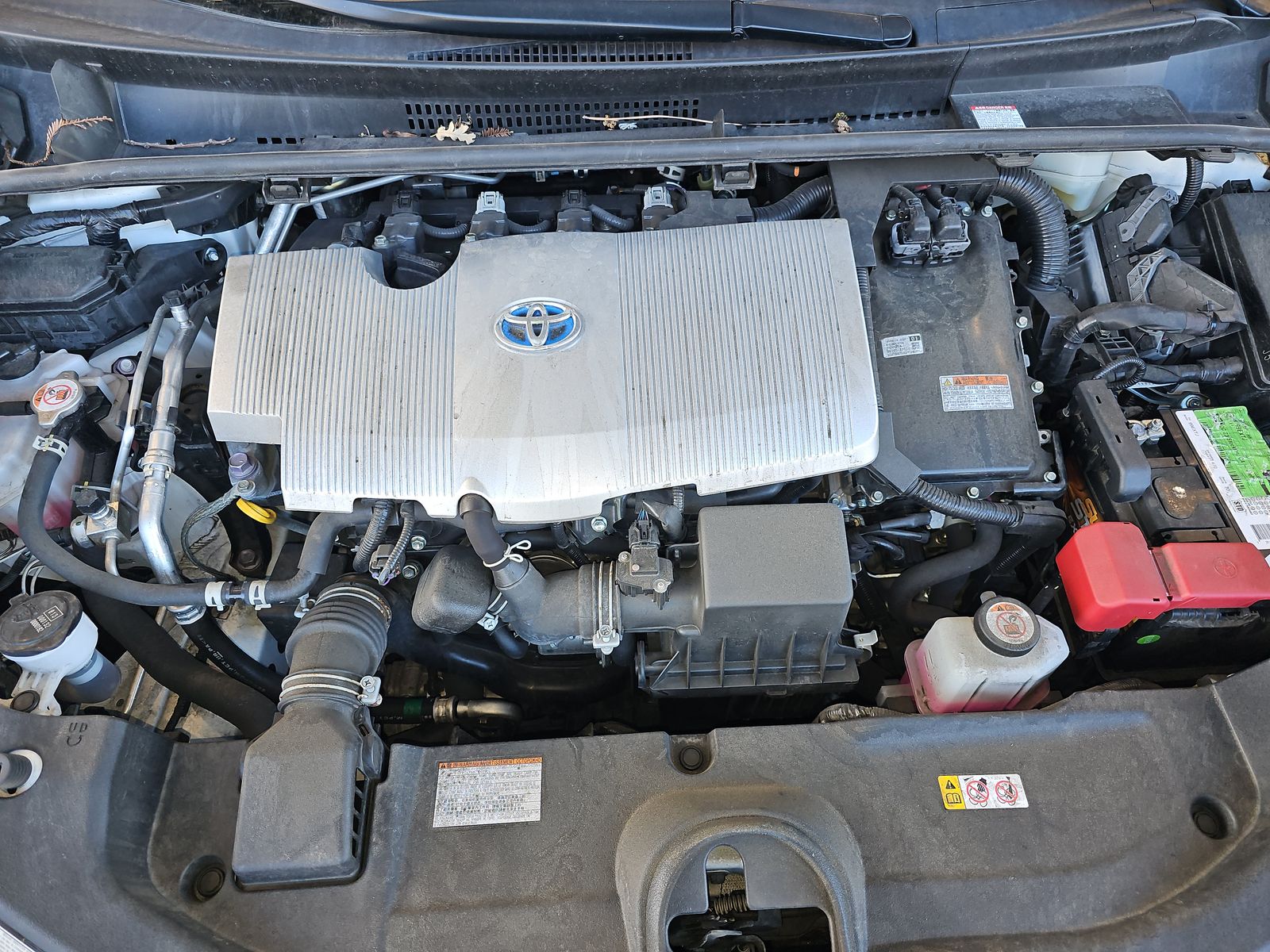2022 Toyota Prius LE FWD
