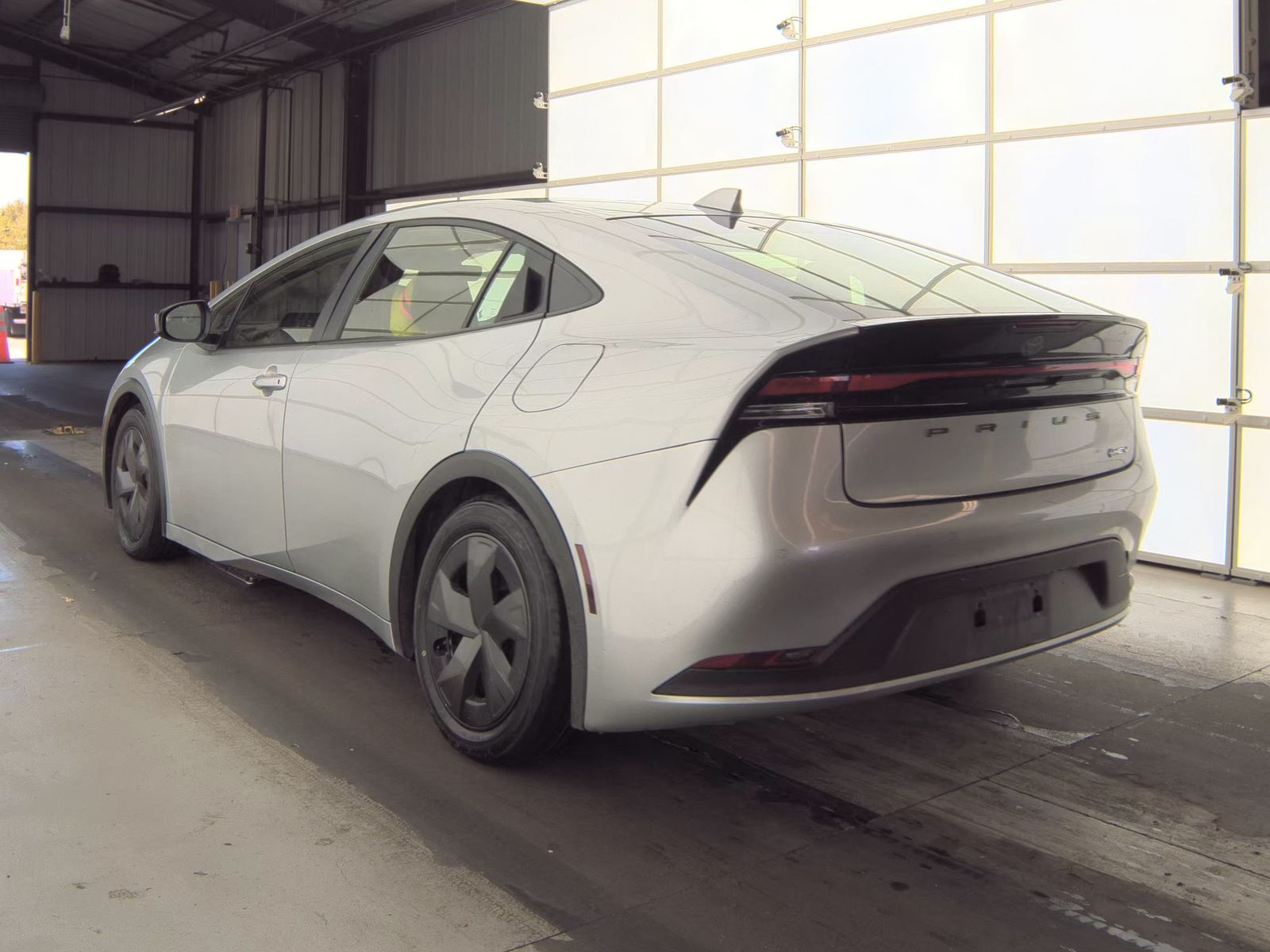 2023 Toyota Prius LE FWD