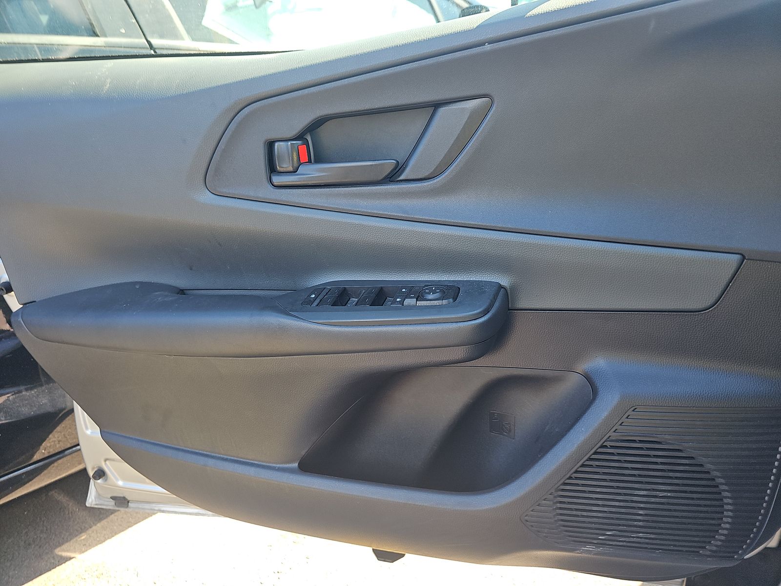 2023 Toyota Prius LE FWD