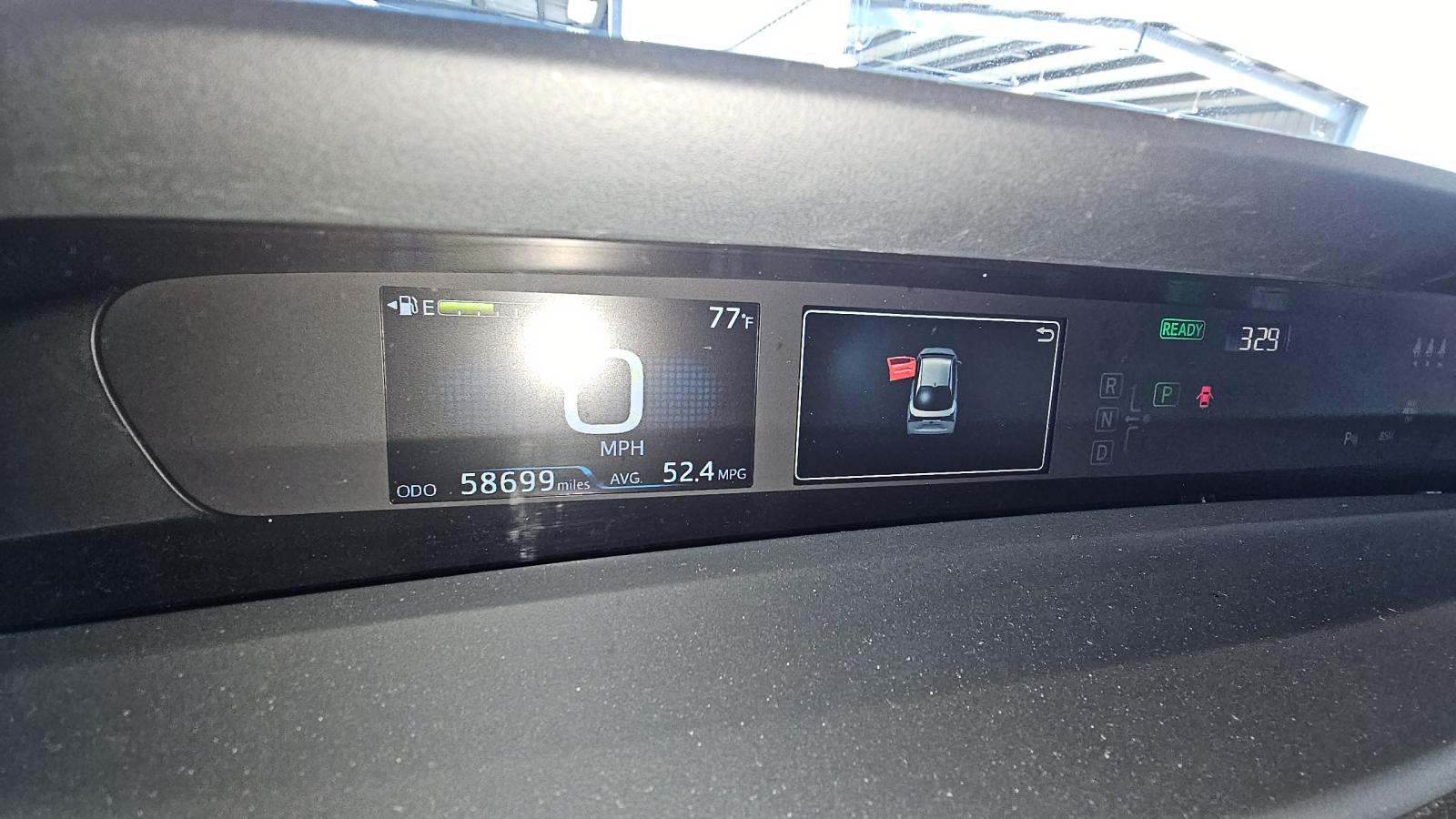 2022 Toyota Prius LE FWD