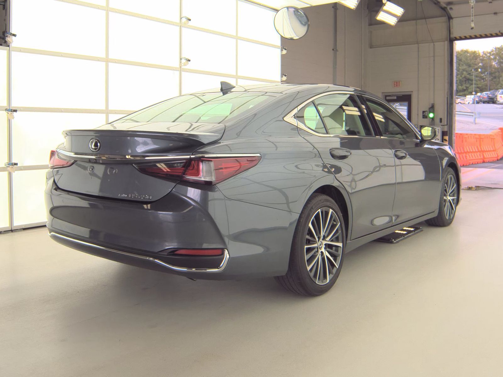 2022 Lexus ES ES 250 AWD