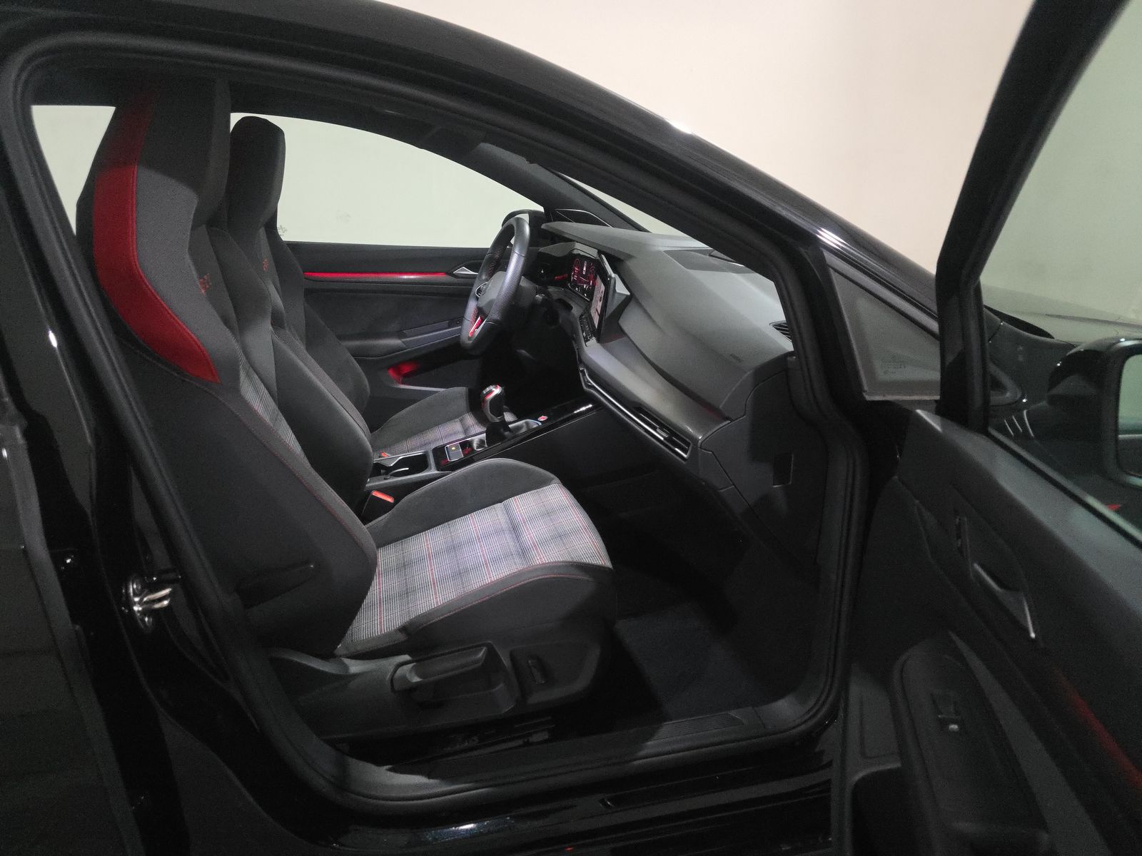 2024 Volkswagen Golf GTI 2.0T 380 SE FWD