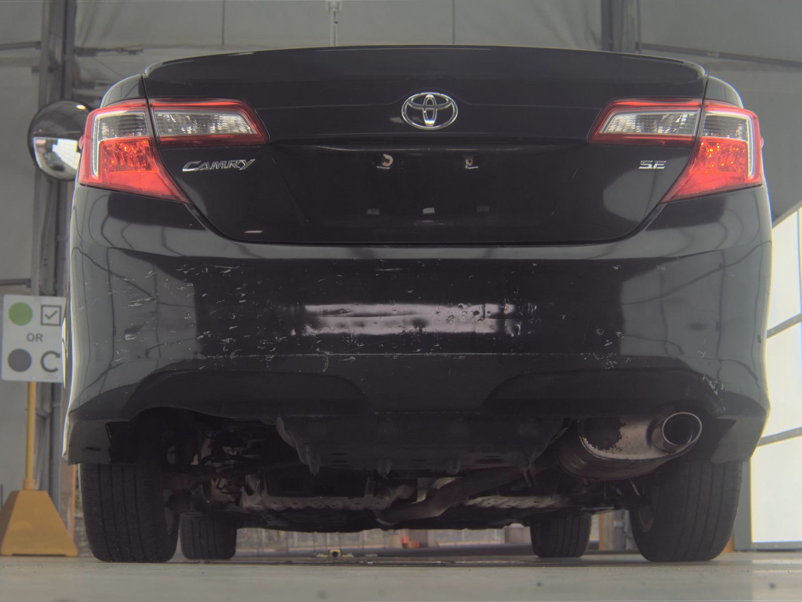 2012 Toyota Camry SE FWD