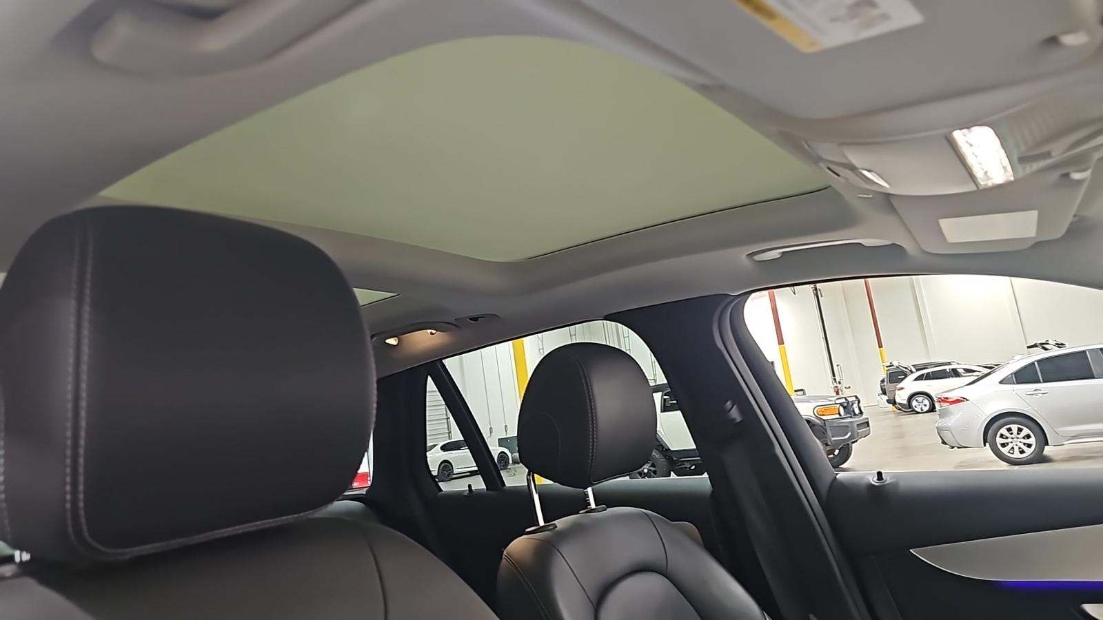 2021 Mercedes-Benz GLC GLC 300 RWD