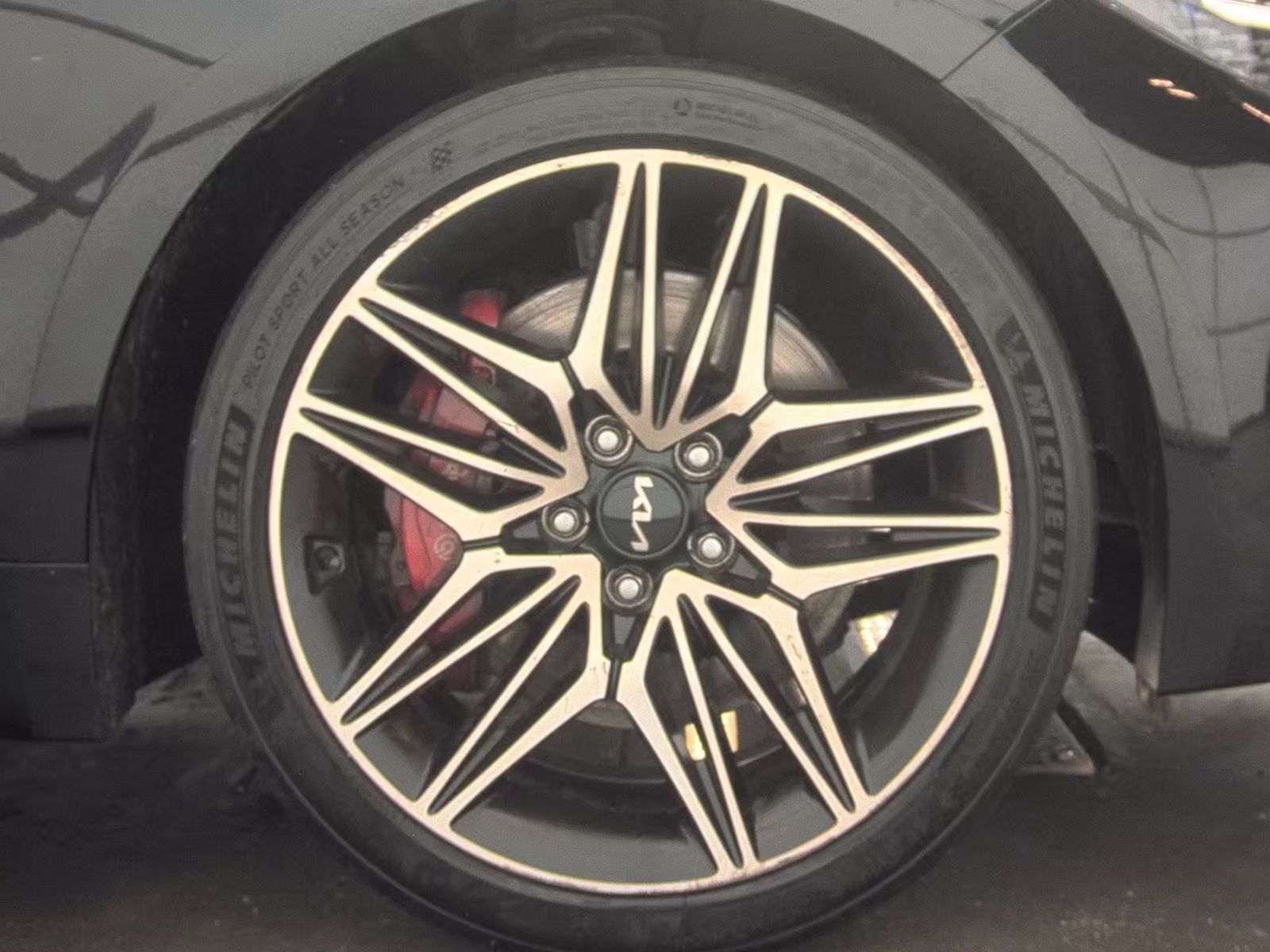 2022 Kia Stinger GT1 RWD