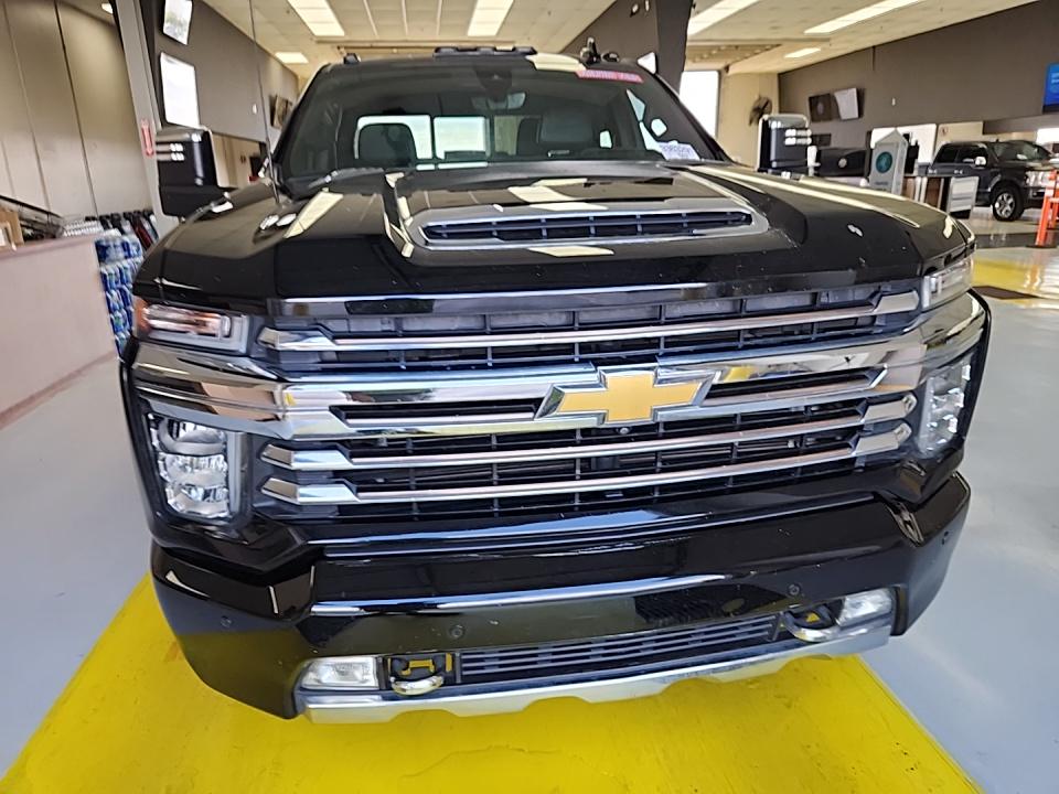 2022 Chevrolet Silverado 3500HD High Country AWD