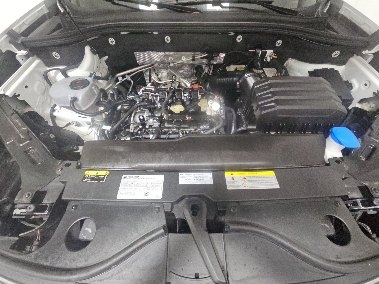 2025 Volkswagen Atlas 2.0T SEL Premium R-Line AWD