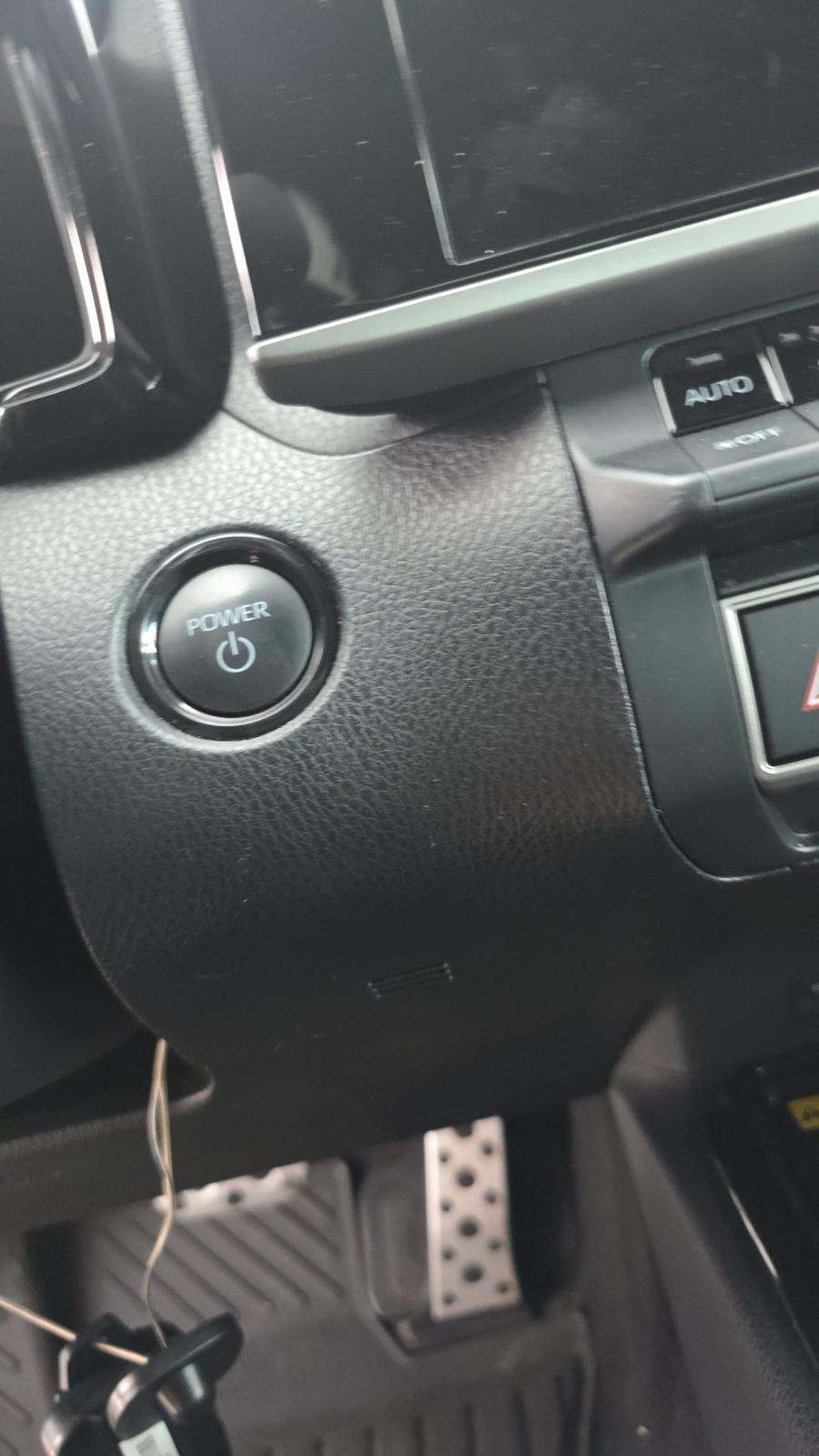 2025 Toyota Camry XSE FWD