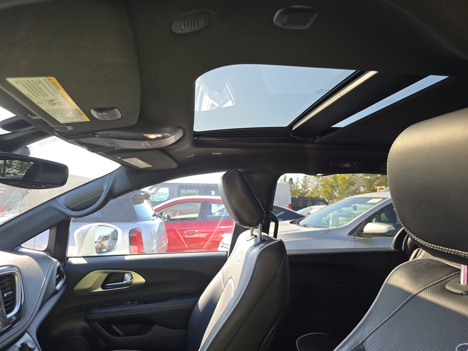 2022 Chrysler Pacifica Hybrid Limited FWD