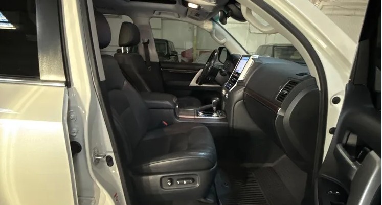 2019 Toyota Land Cruiser Base AWD