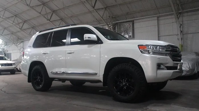 2019 Toyota Land Cruiser Base AWD