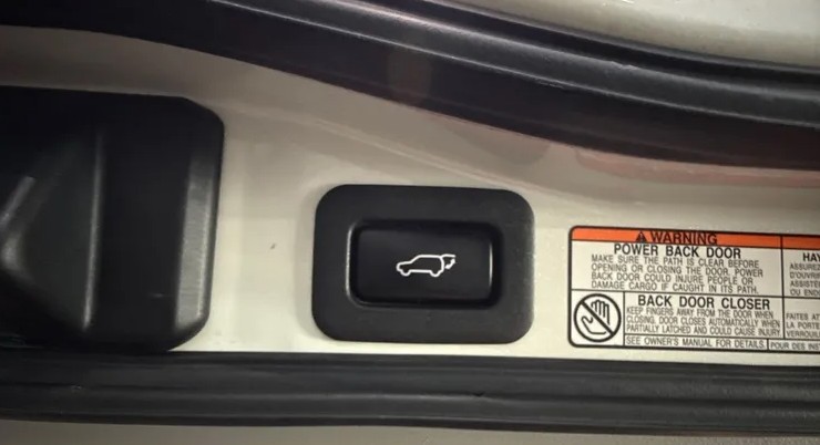 2019 Toyota Land Cruiser Base AWD