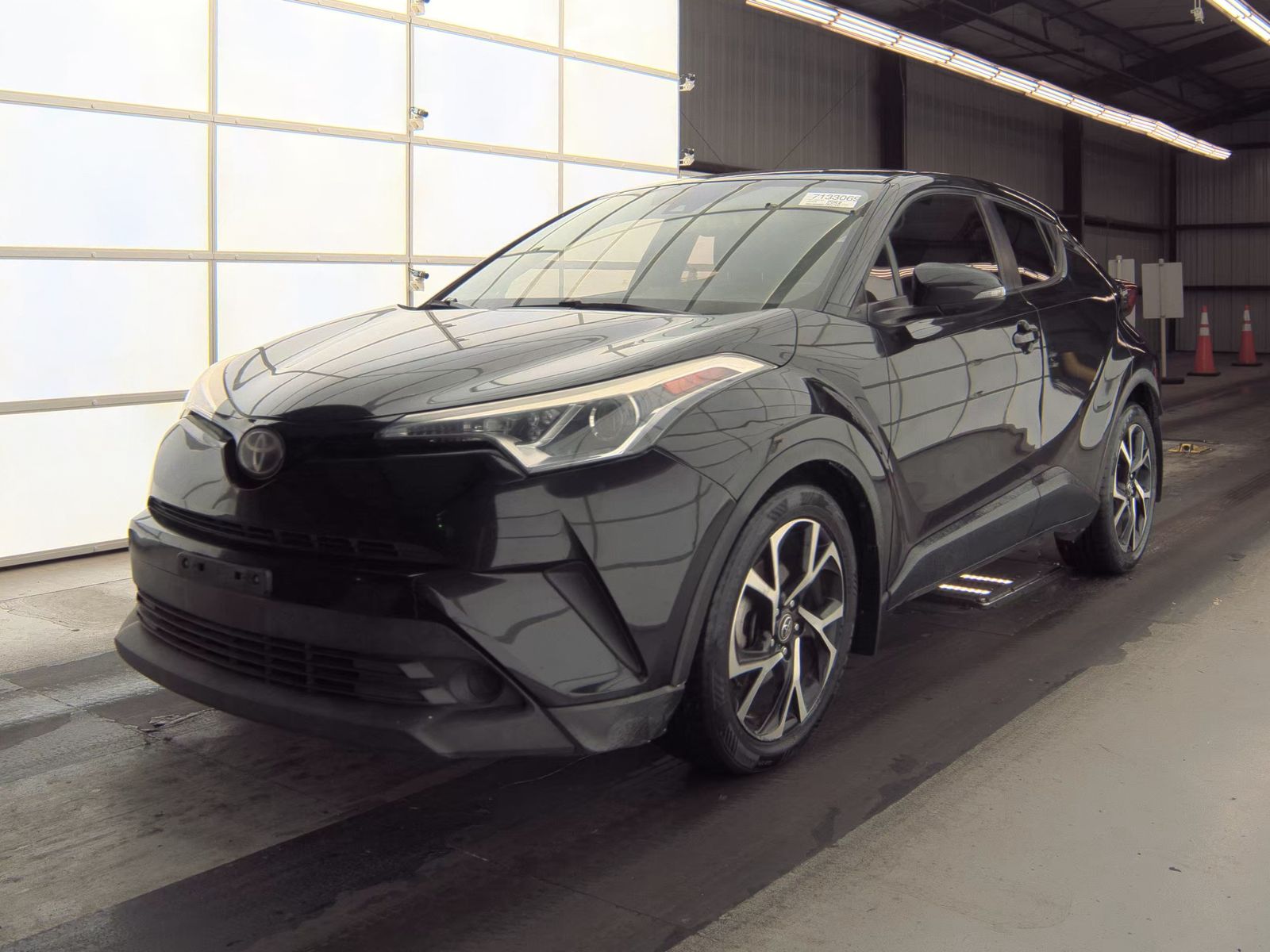 2018 Toyota C-HR XLE FWD