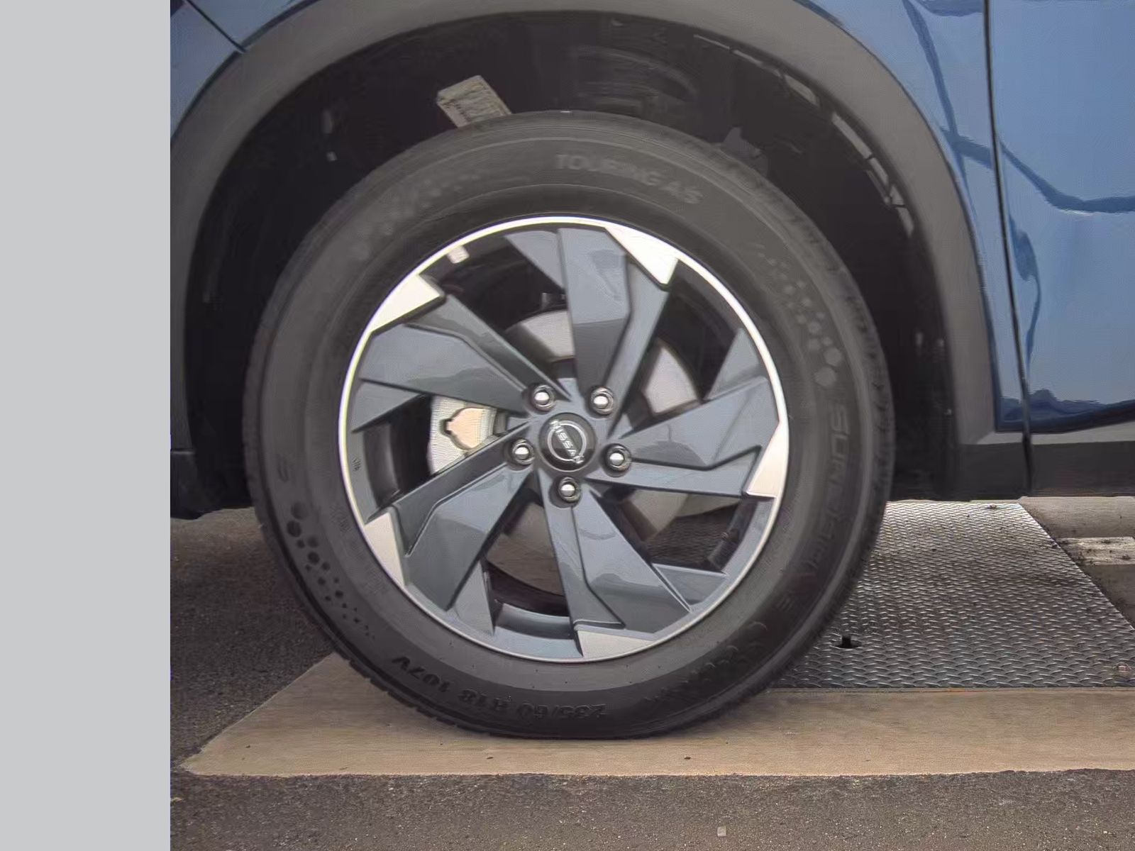 2025 Nissan Rogue SV FWD