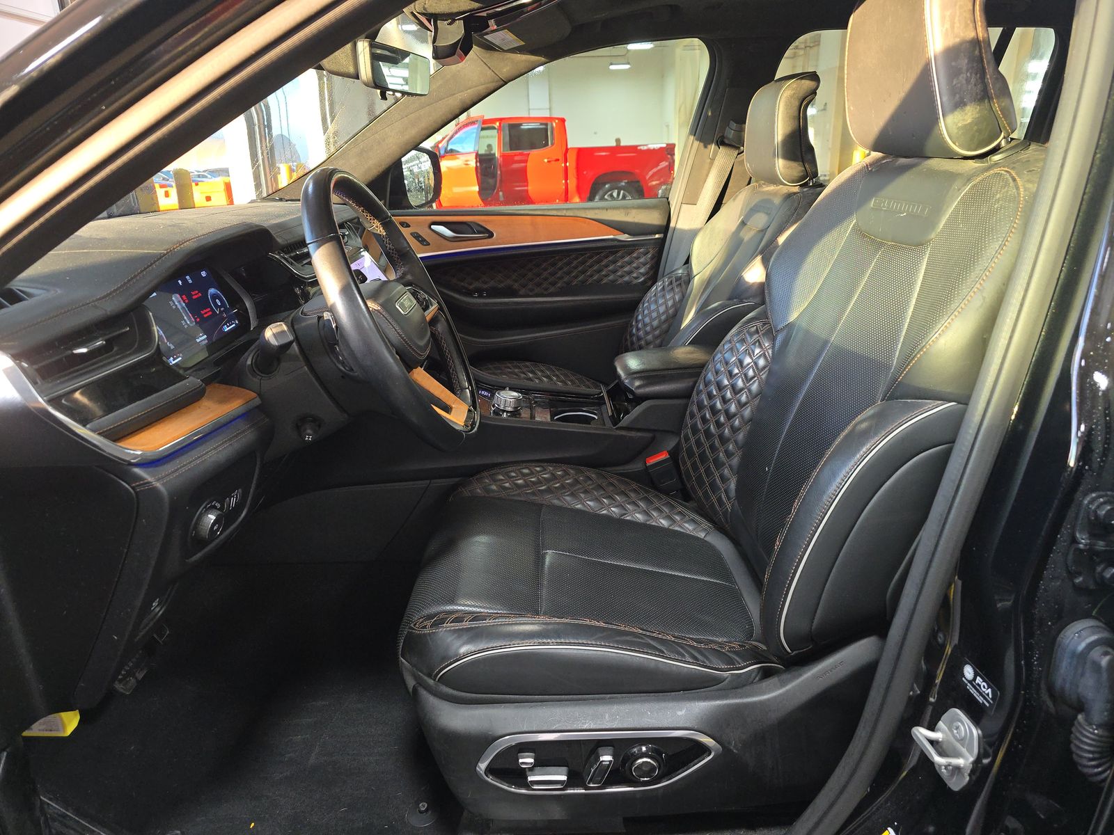 2023 Jeep Grand Cherokee Summit Reserve AWD