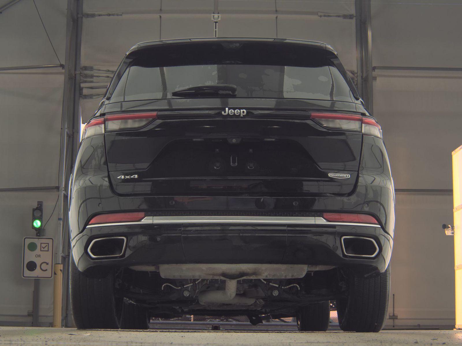 2023 Jeep Grand Cherokee Summit Reserve AWD