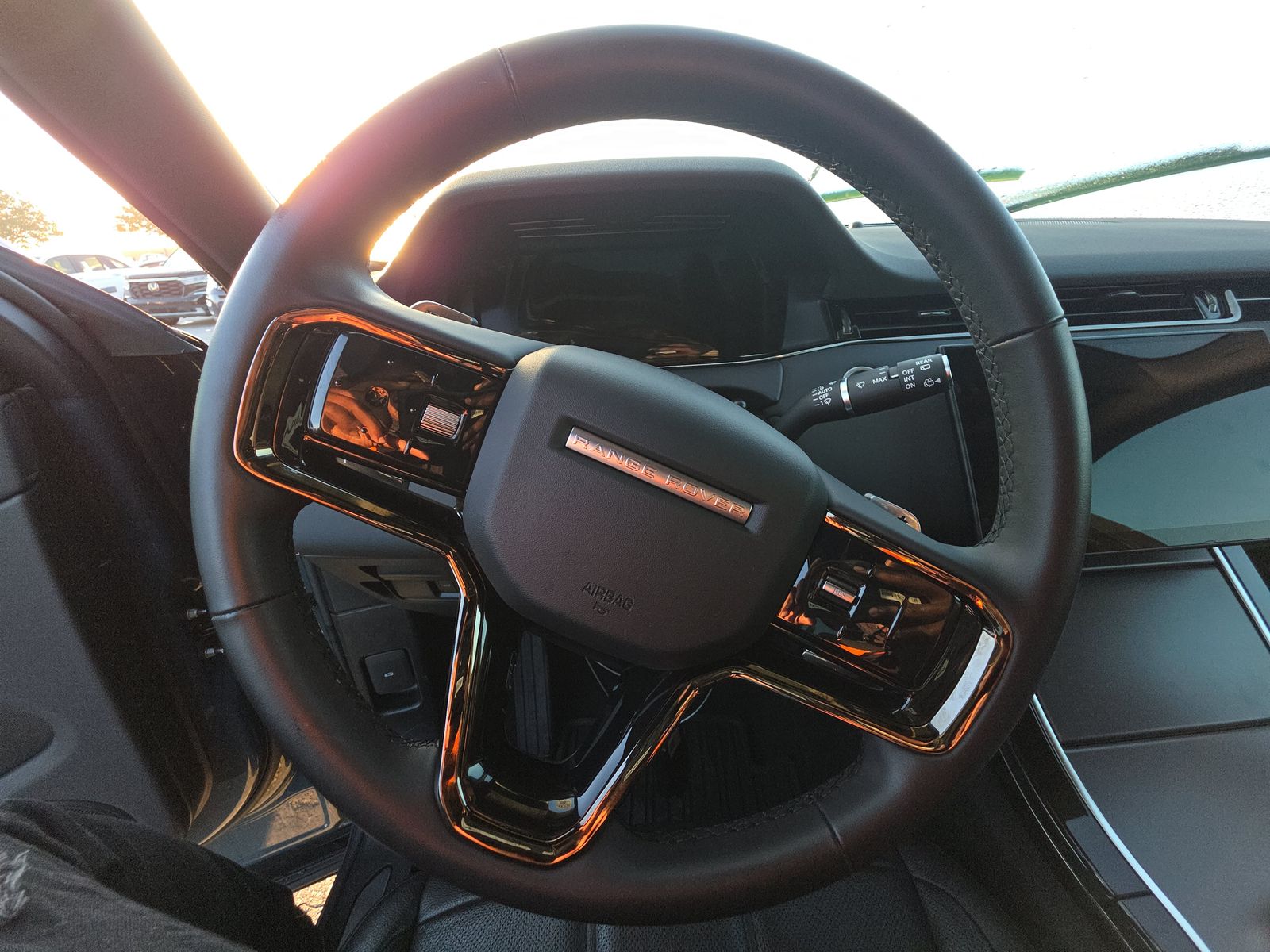 2025 Land Rover Range Rover Evoque Dynamic SE AWD