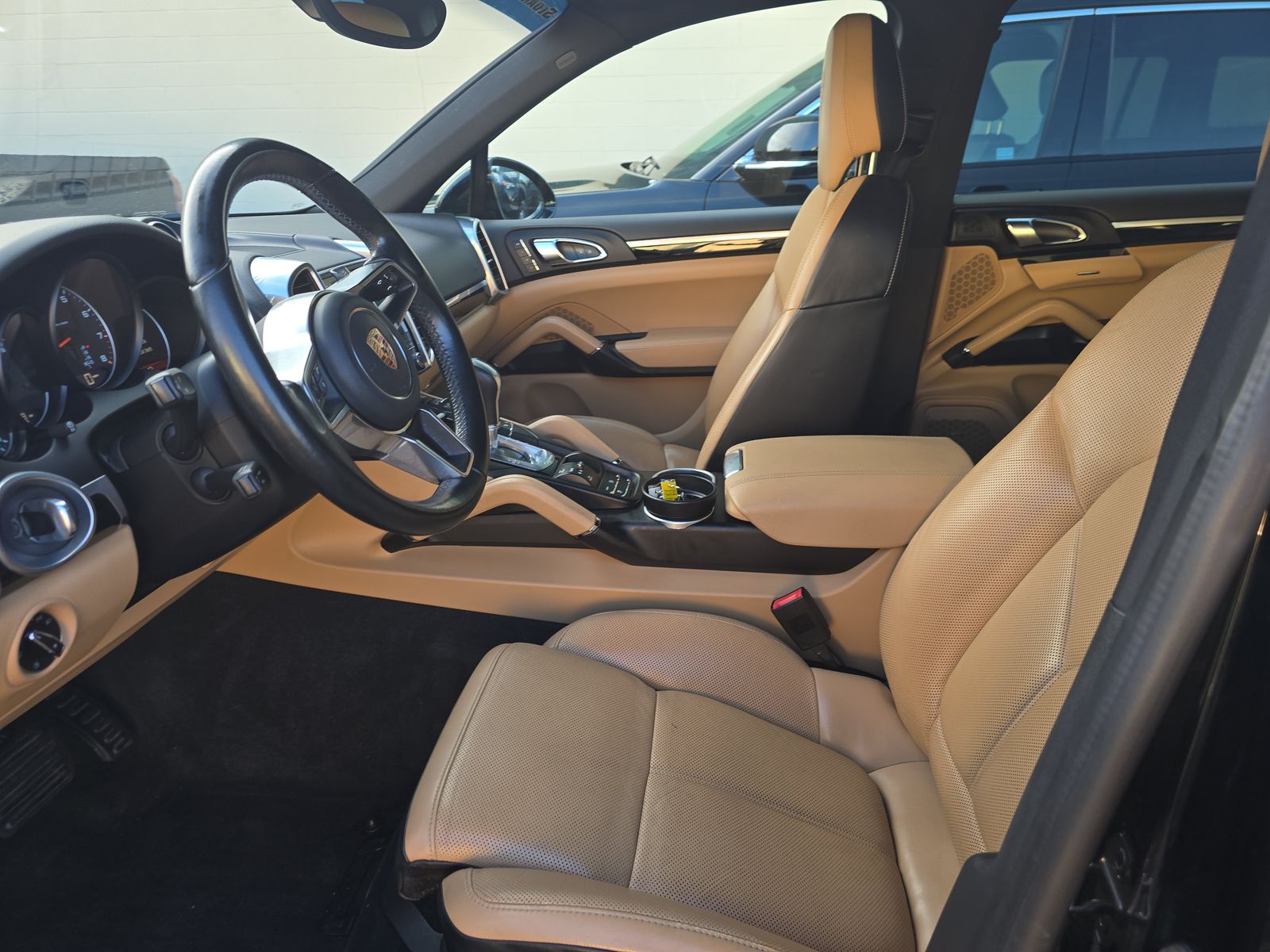 2017 Porsche Cayenne Platinum Edition AWD