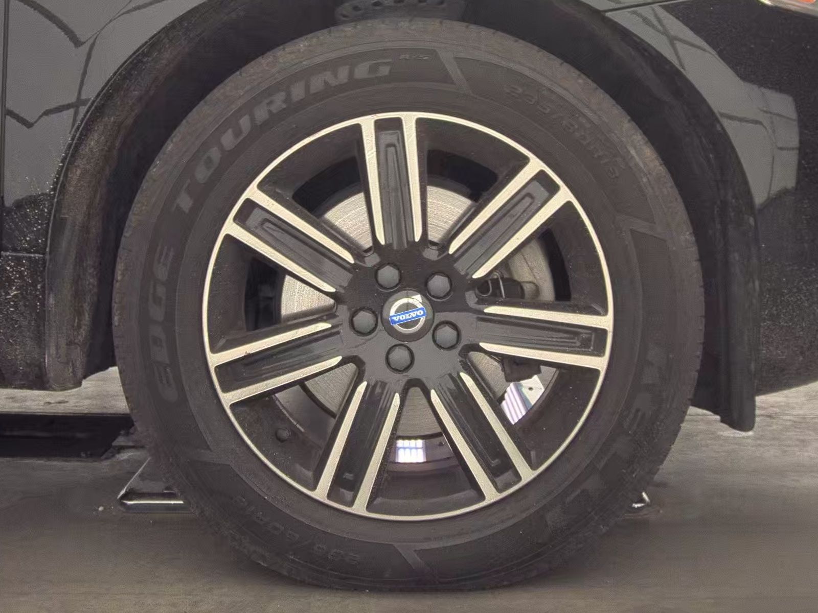 2017 Volvo XC60 T5 Dynamic FWD