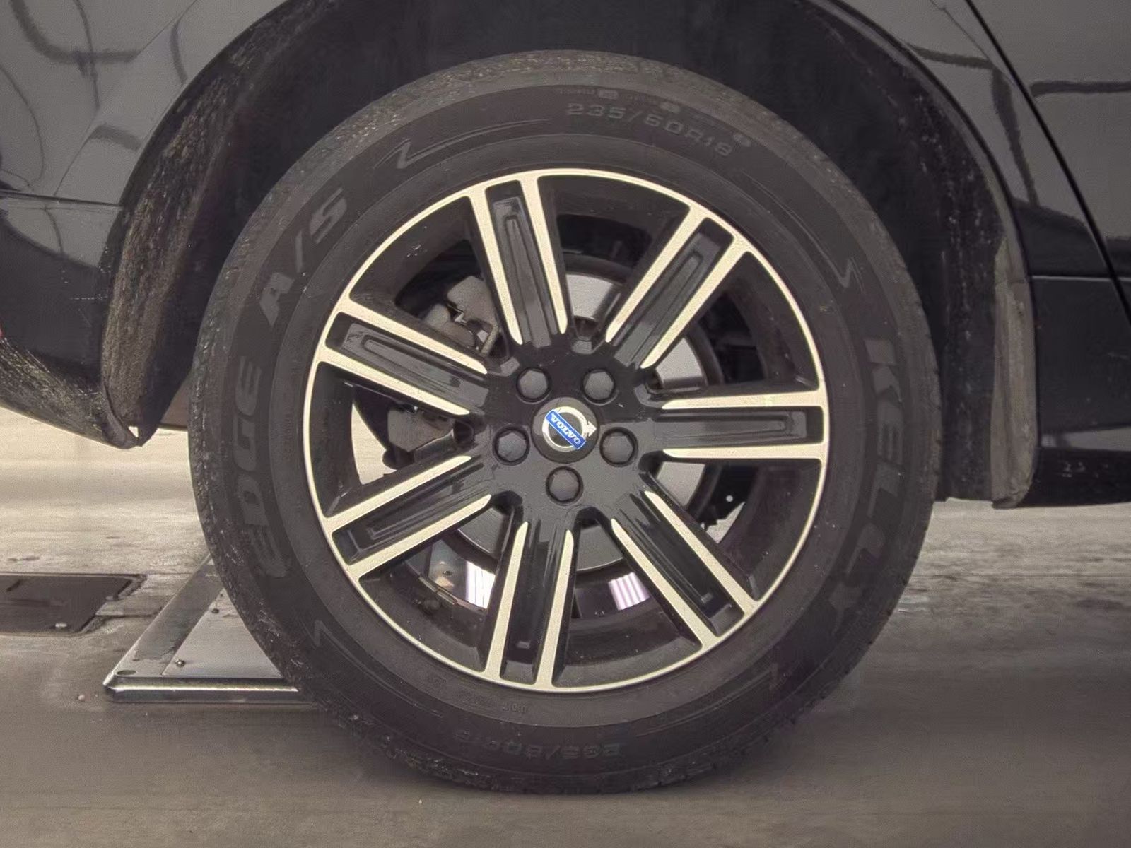 2017 Volvo XC60 T5 Dynamic FWD