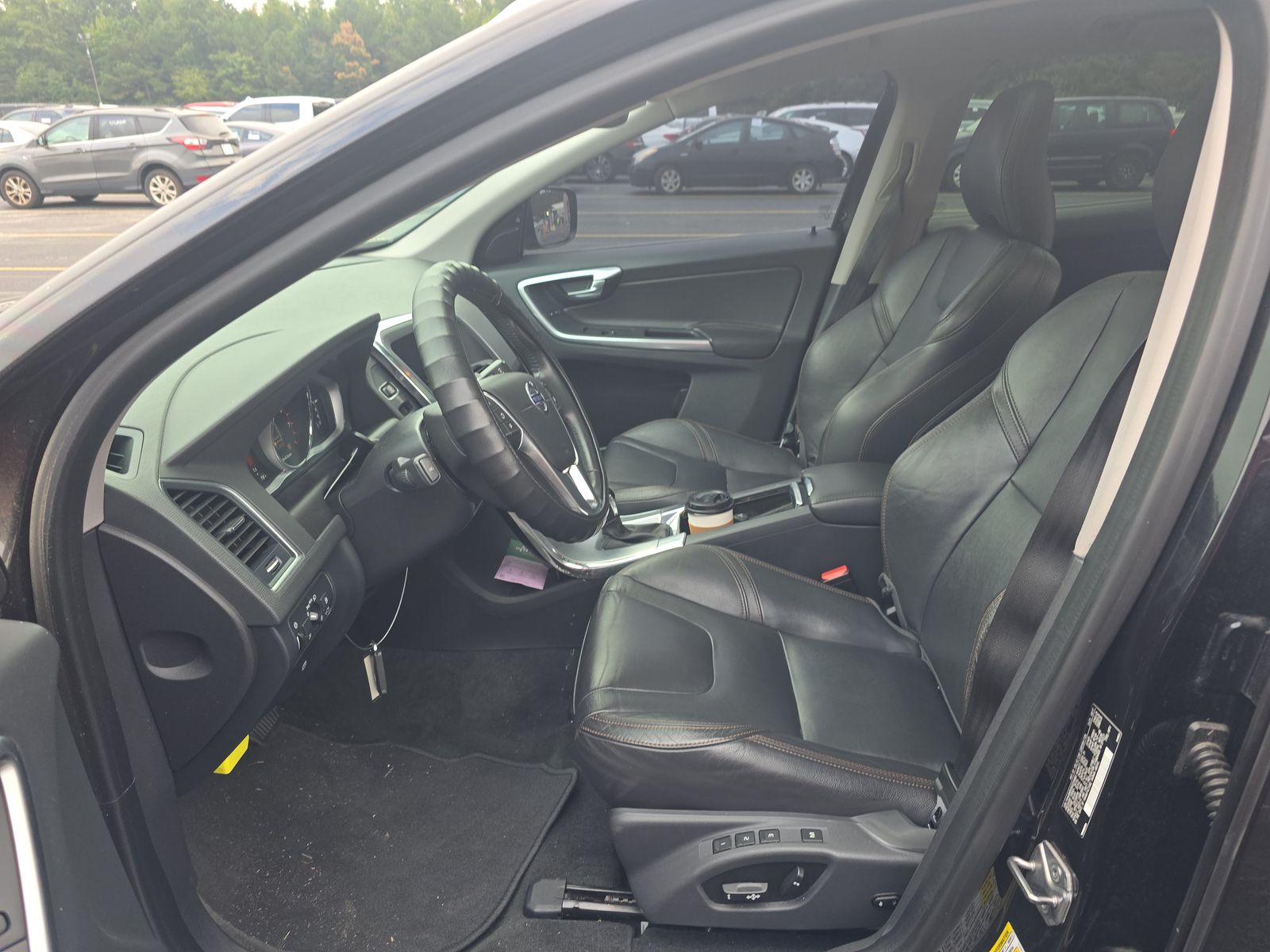 2017 Volvo XC60 T5 Dynamic FWD