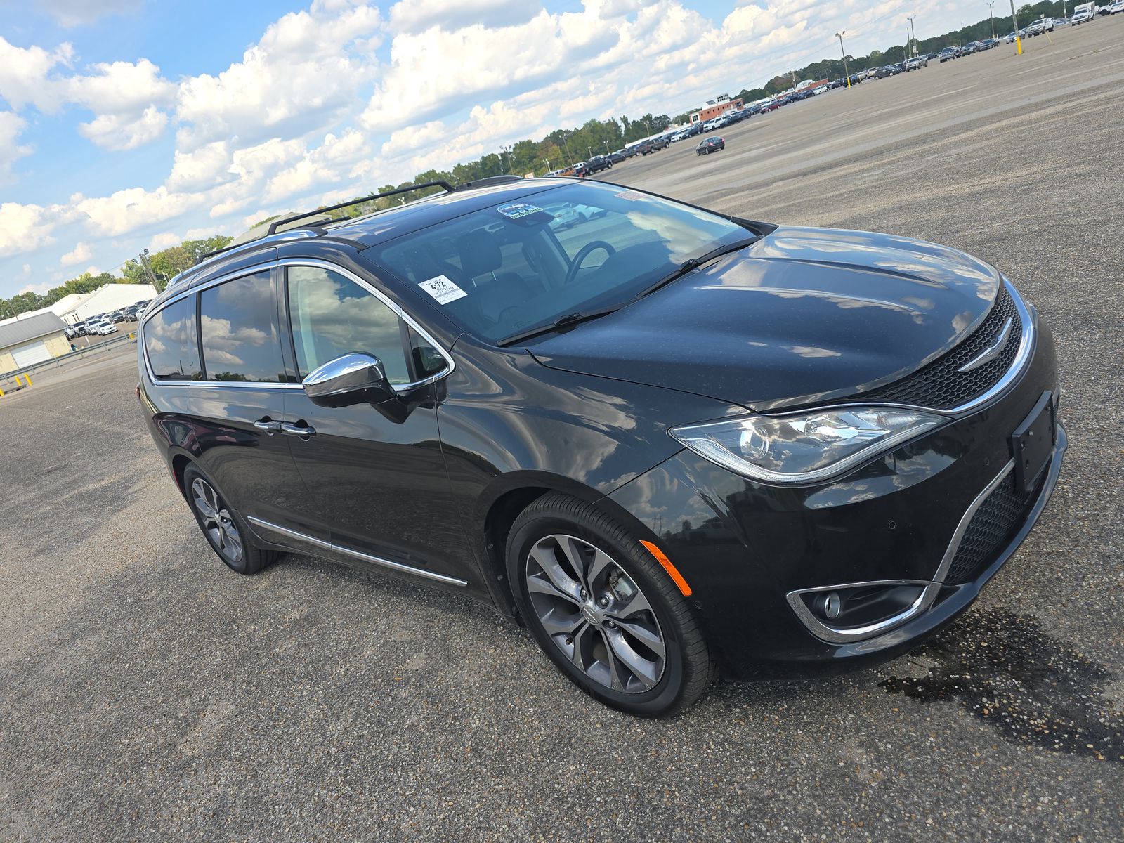 2017 Chrysler Pacifica Limited FWD