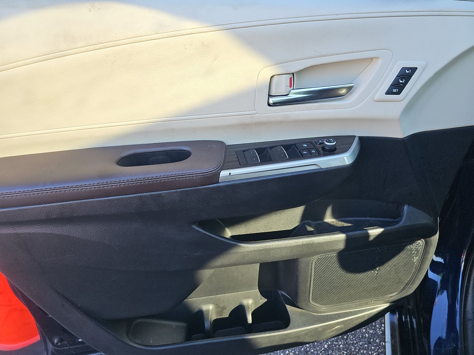 2024 Toyota Sienna Platinum AWD